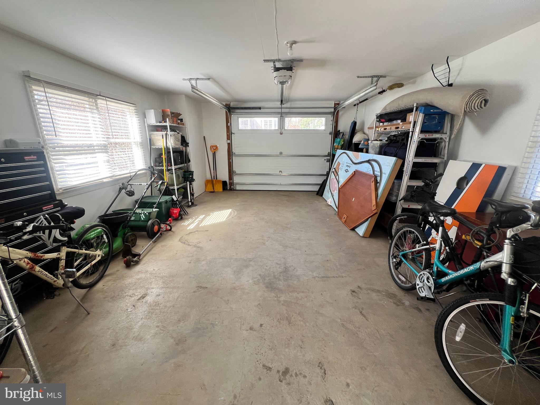 COLLEGE PARK - Residential