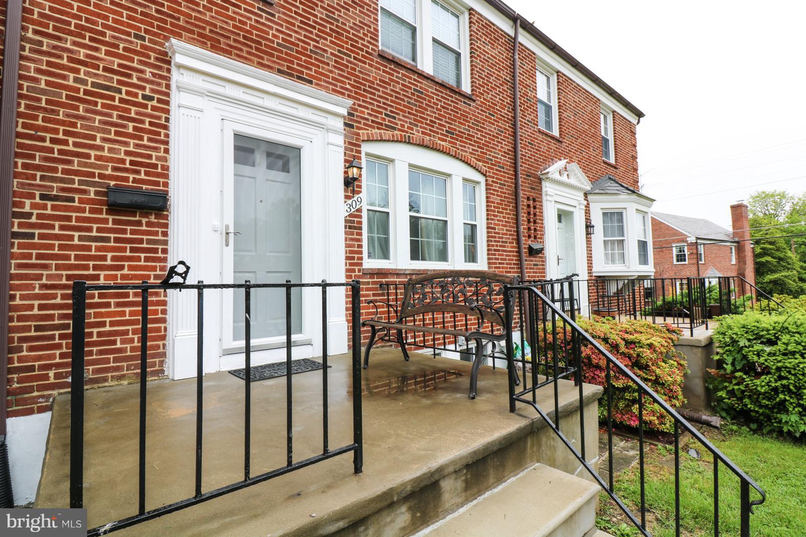 ACADEMY HEIGHTS - Residential