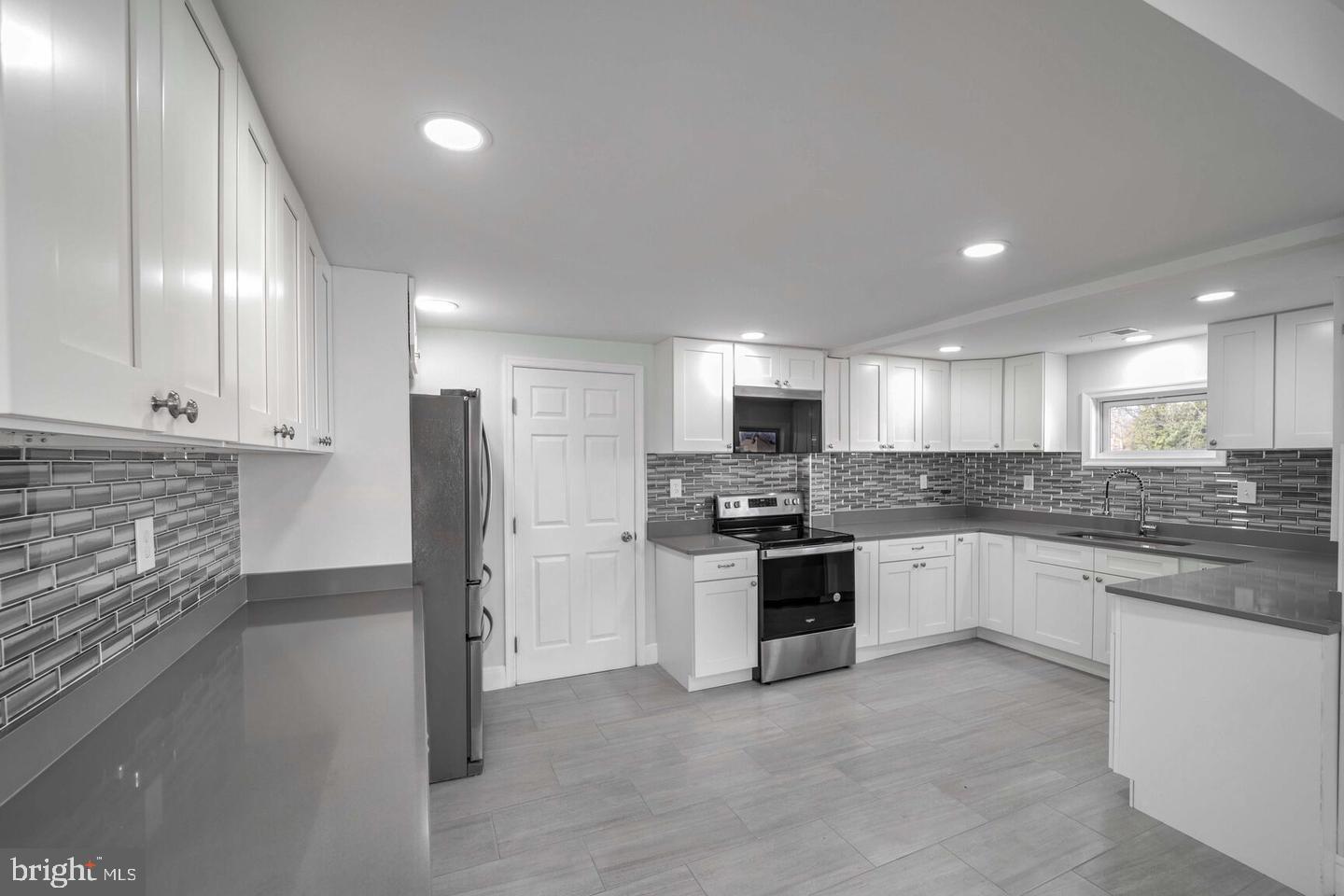 BRENTWOOD/HOLLADAY - Residential