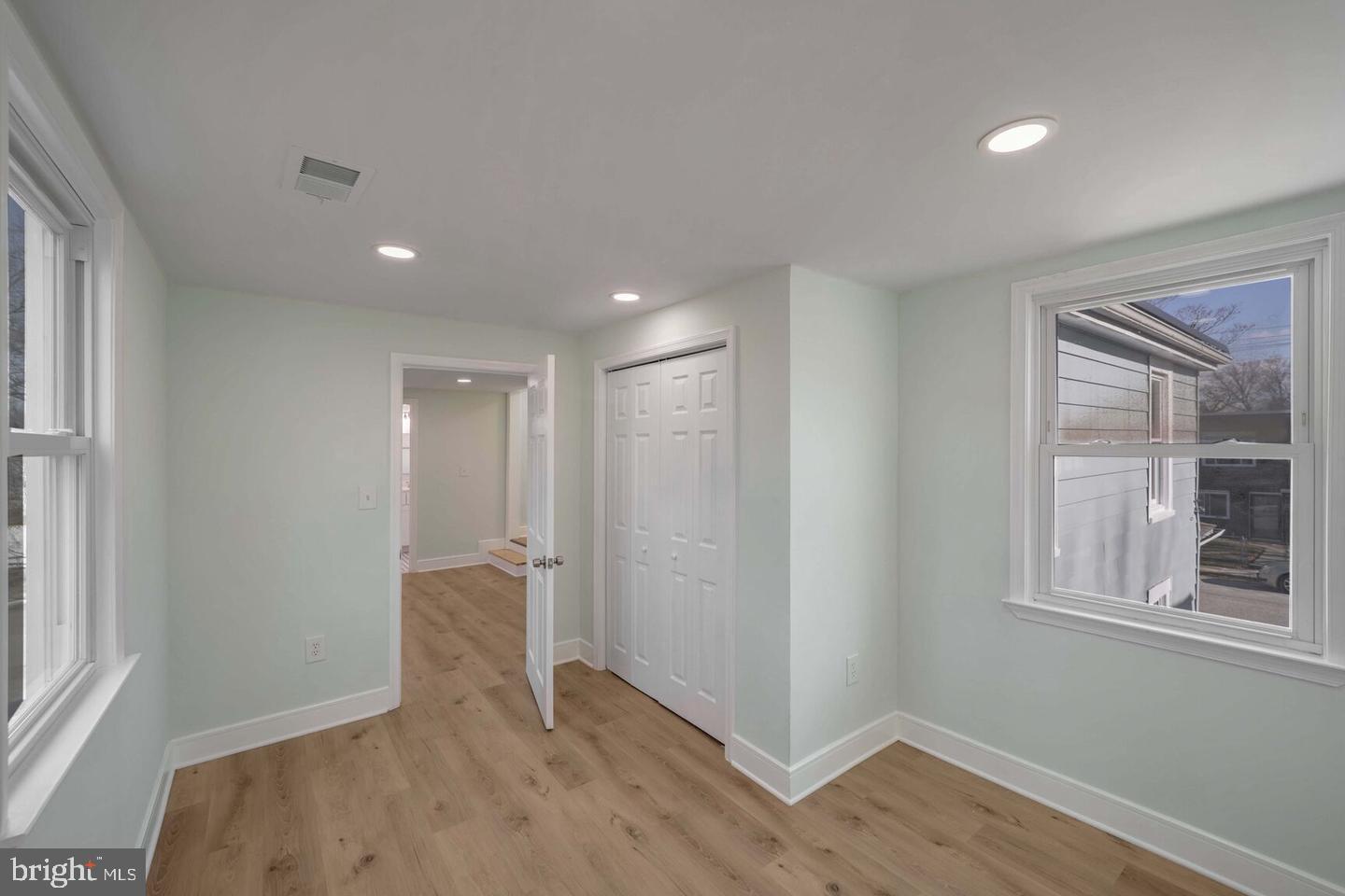 BRENTWOOD/HOLLADAY - Residential