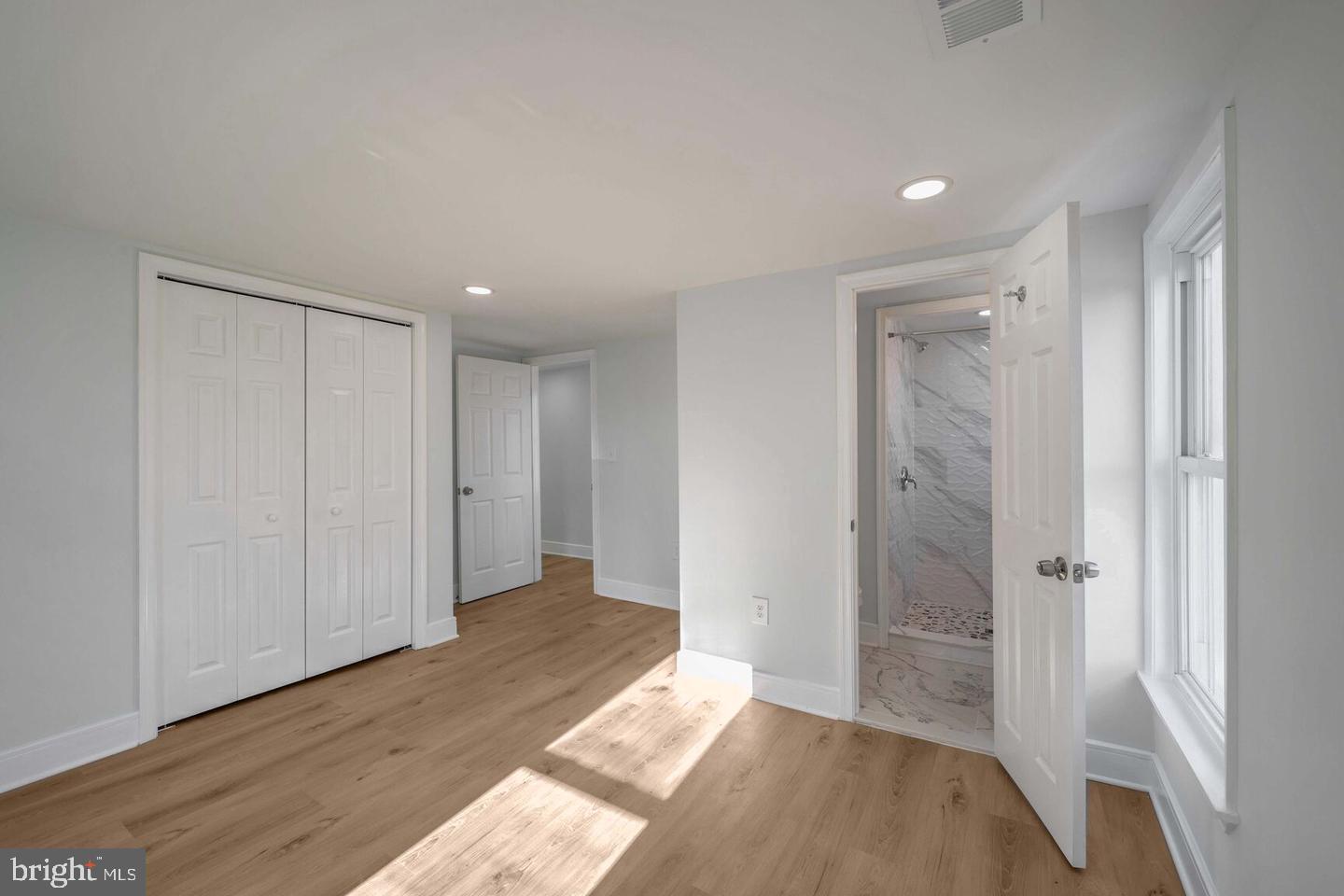 BRENTWOOD/HOLLADAY - Residential