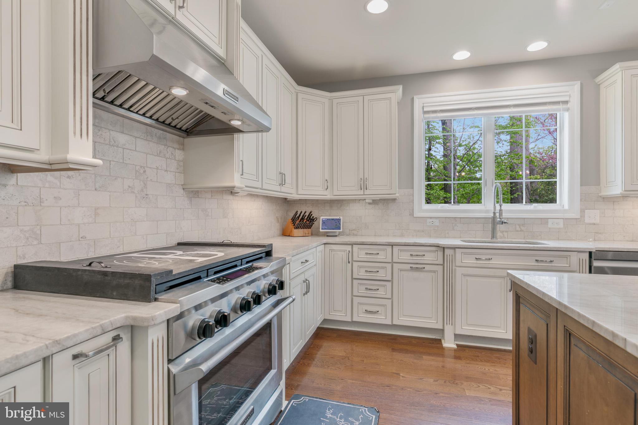 TIBURON - Residential