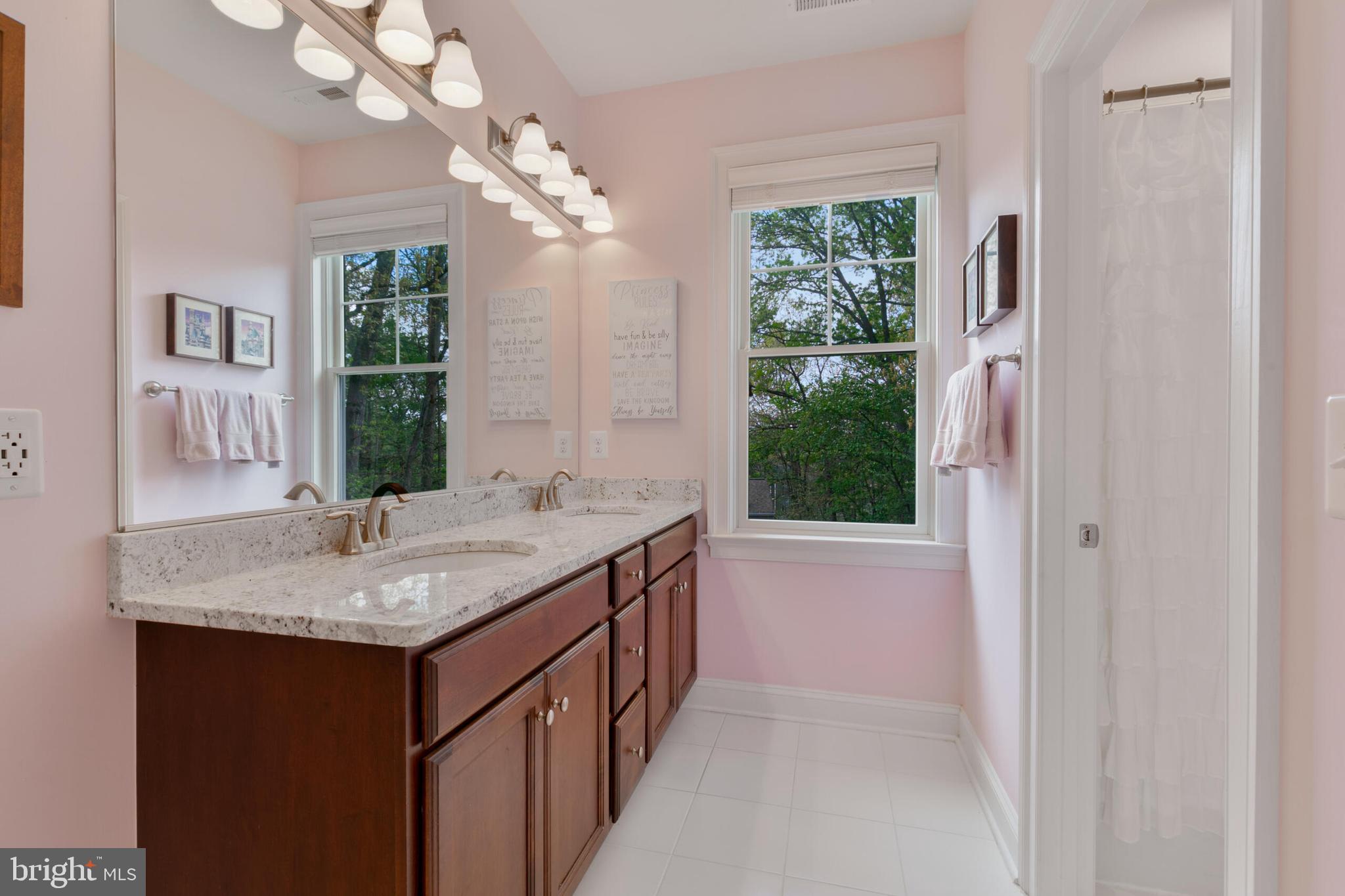 TIBURON - Residential