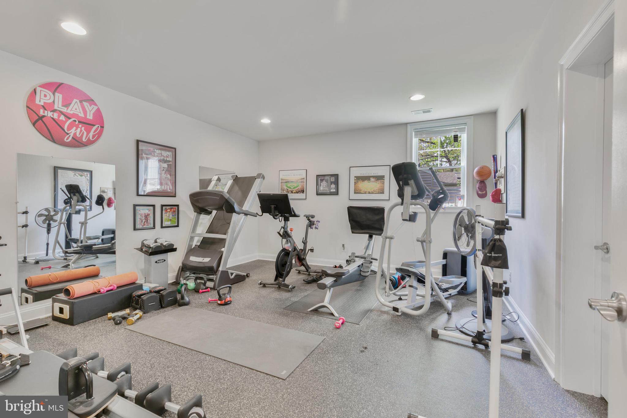 TIBURON - Residential