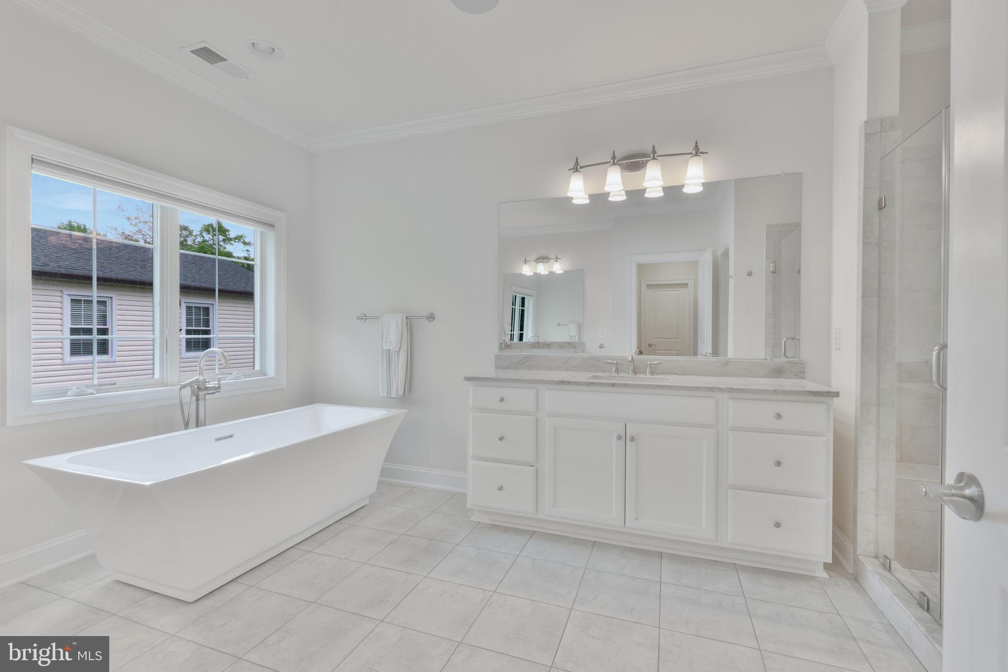 TIBURON - Residential