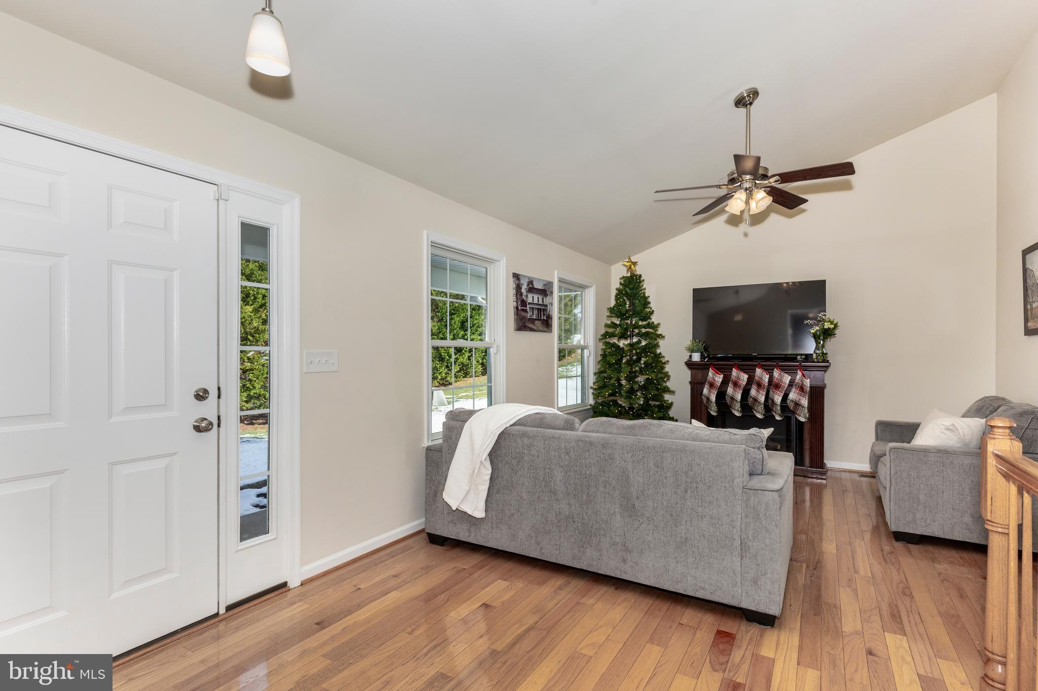 BRENNAN HEIGHTS - Residential