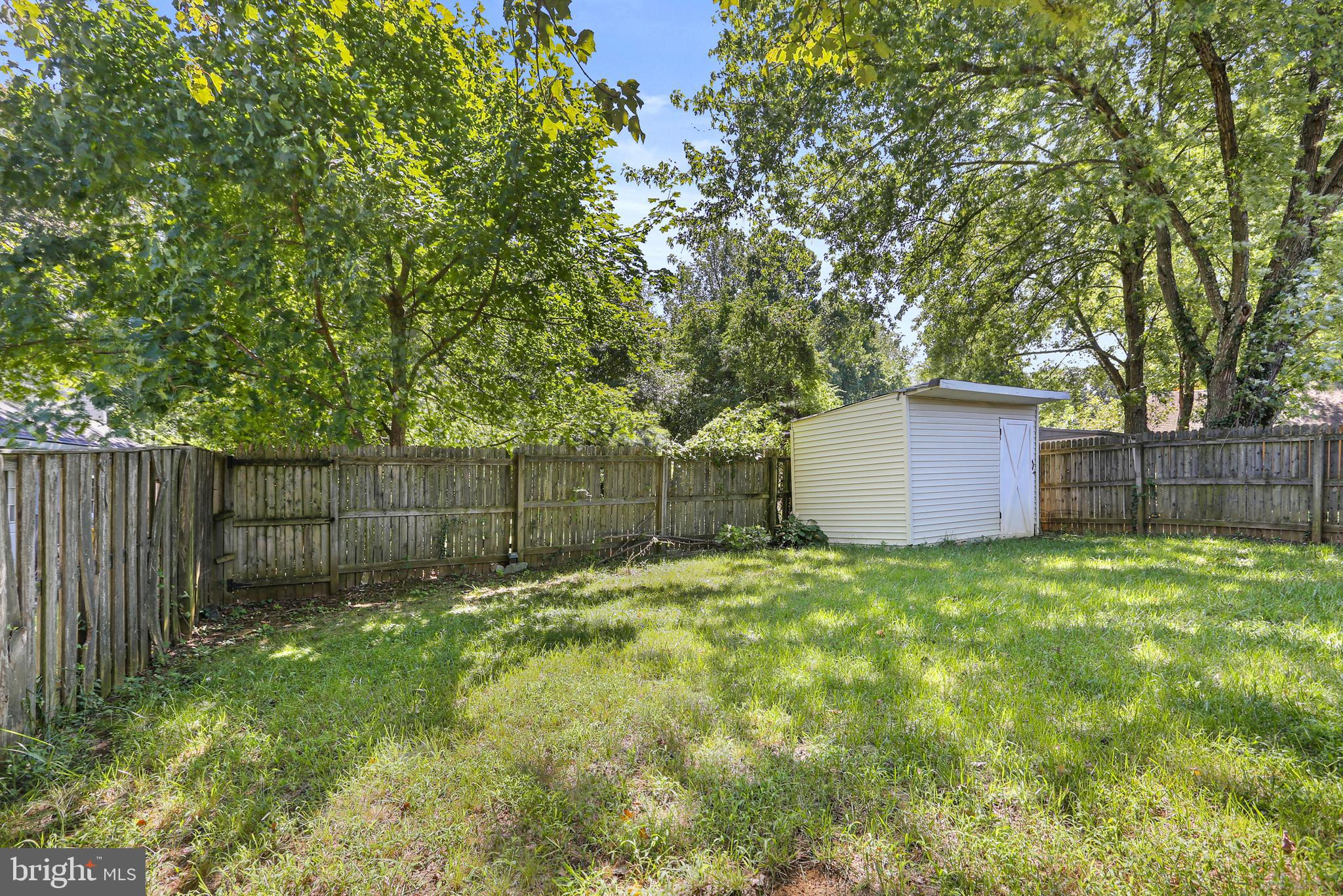 BRIGHTLEAF - Residential Lease