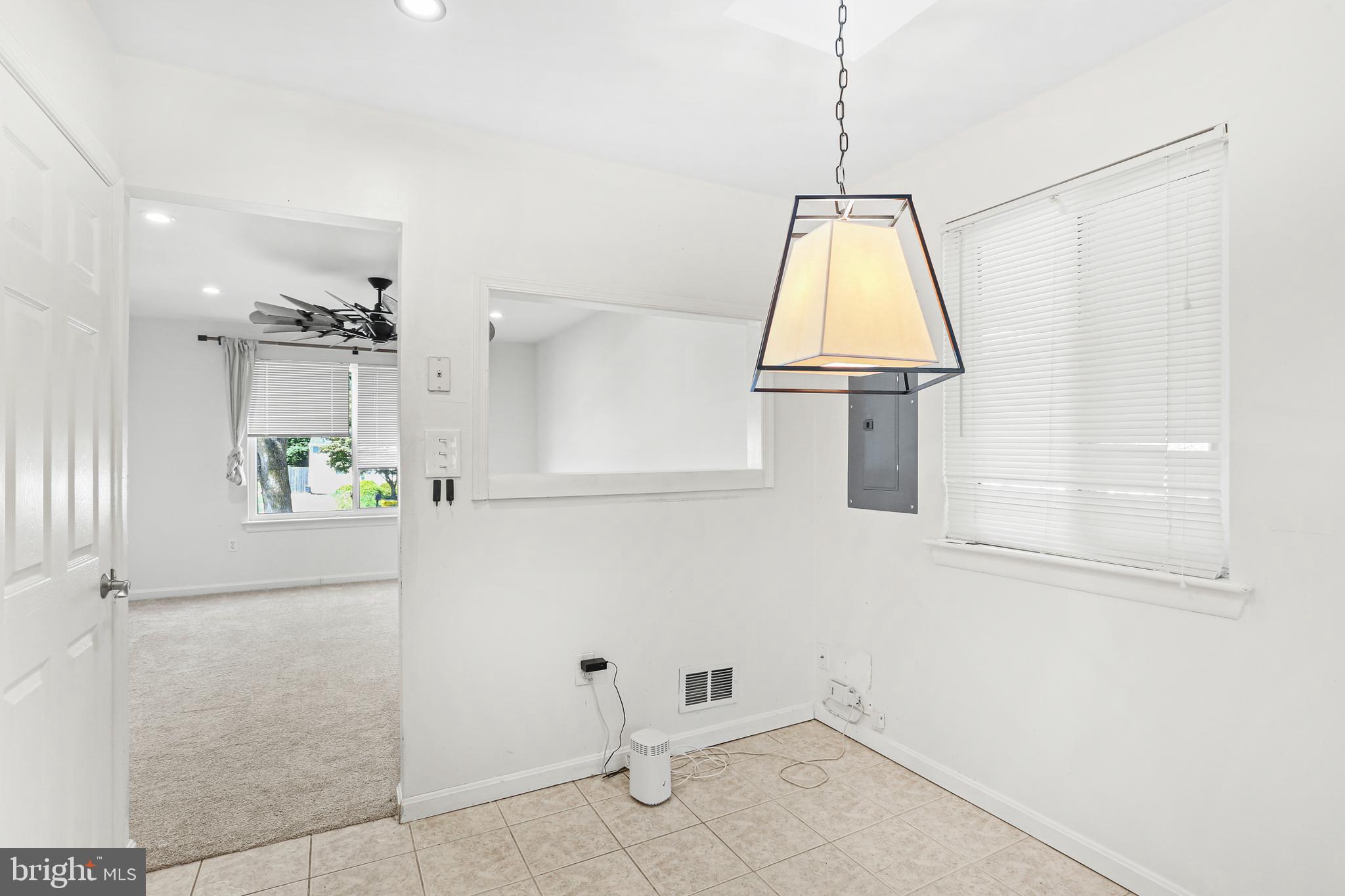 BRIGHTLEAF - Residential Lease