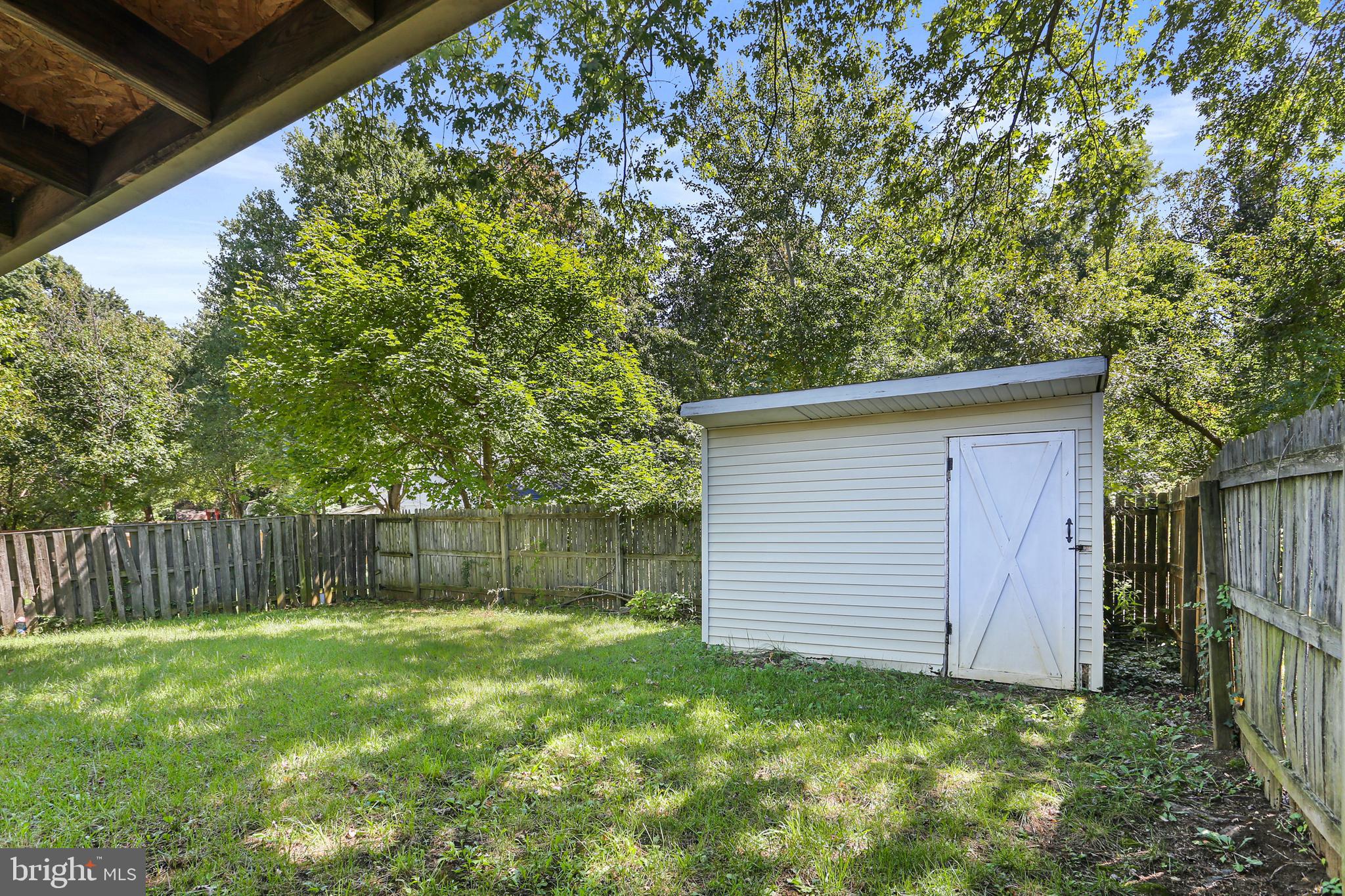 BRIGHTLEAF - Residential Lease