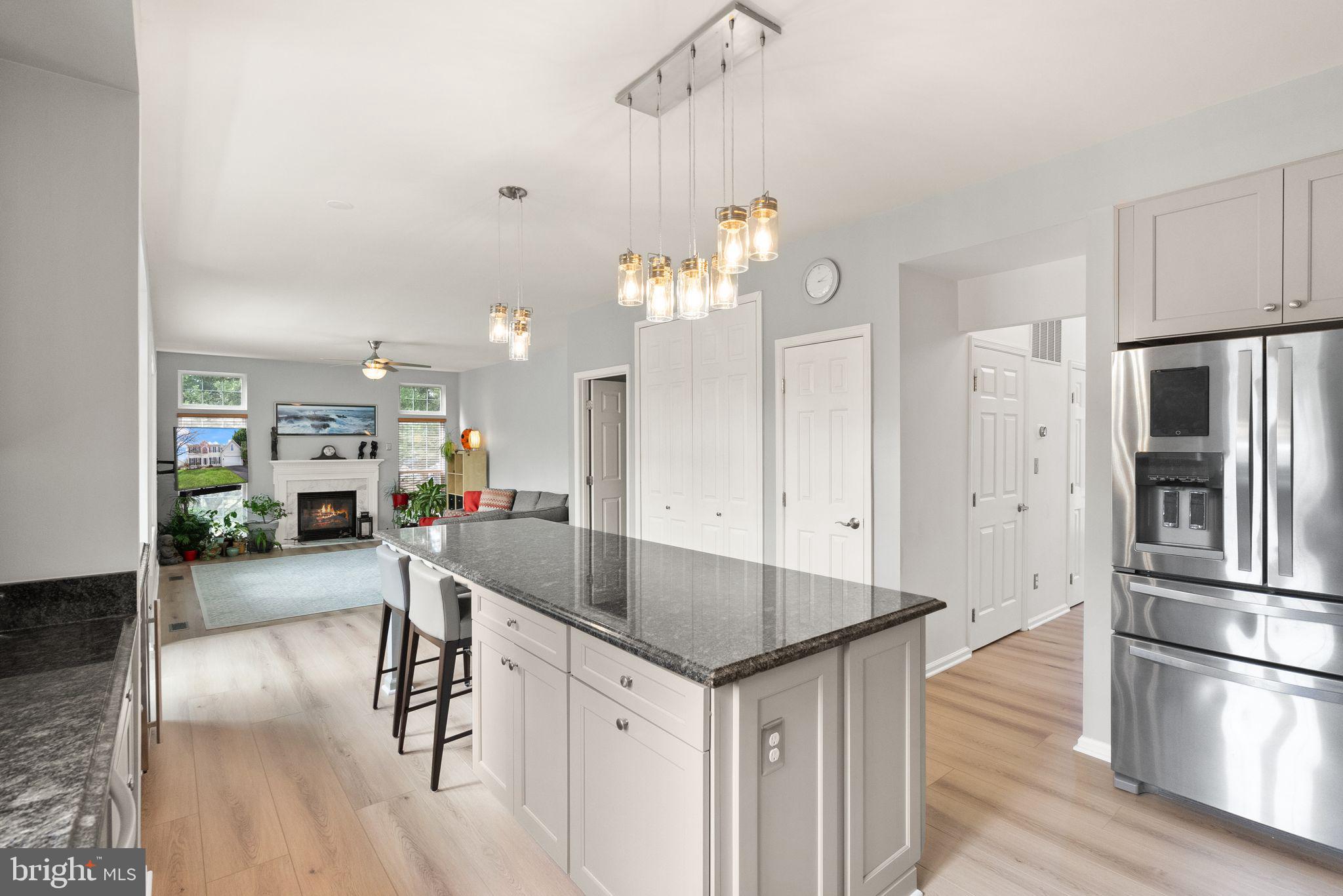 ASHBURN VILLAGE - Residential