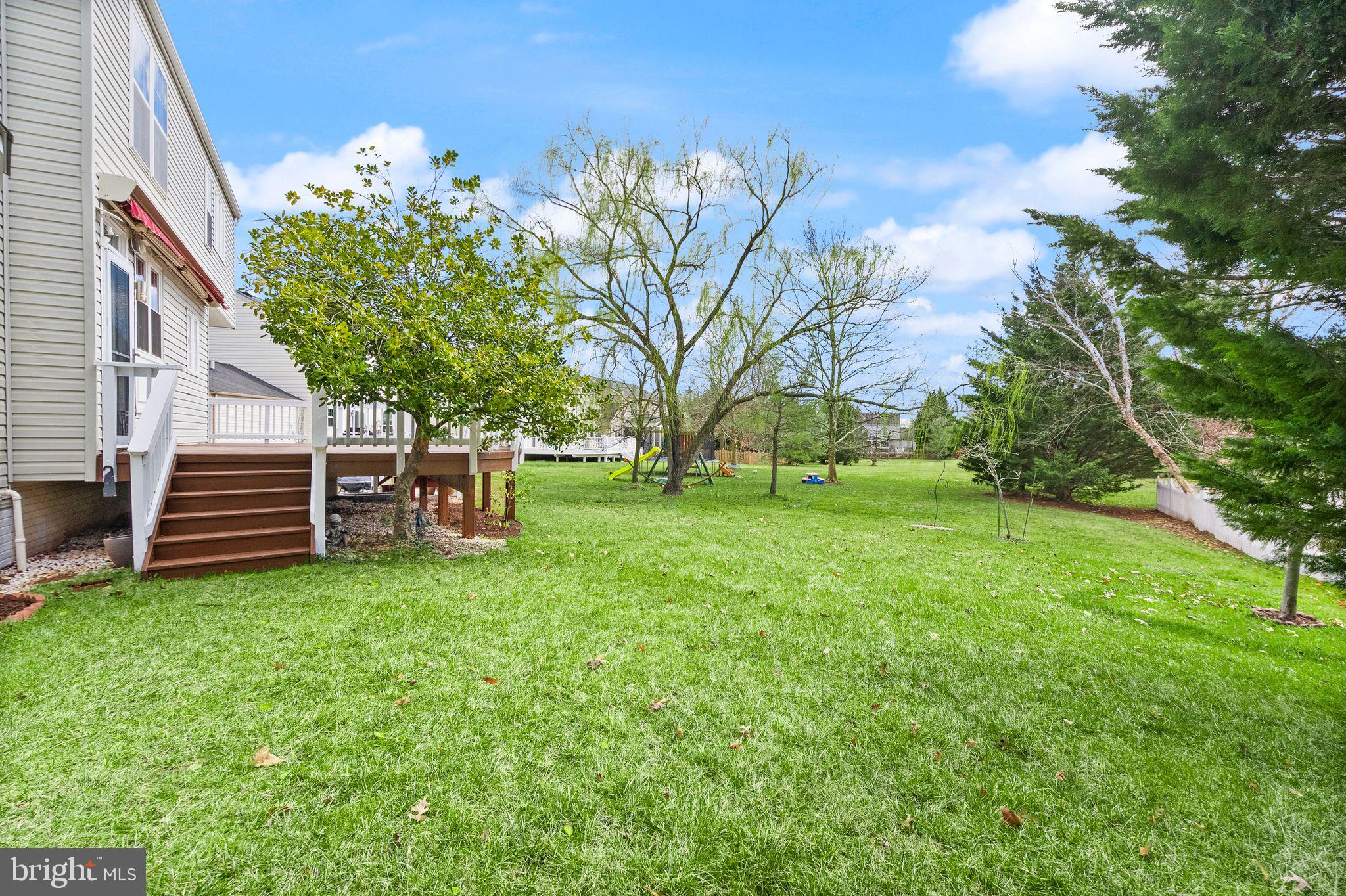 ASHBURN VILLAGE - Residential