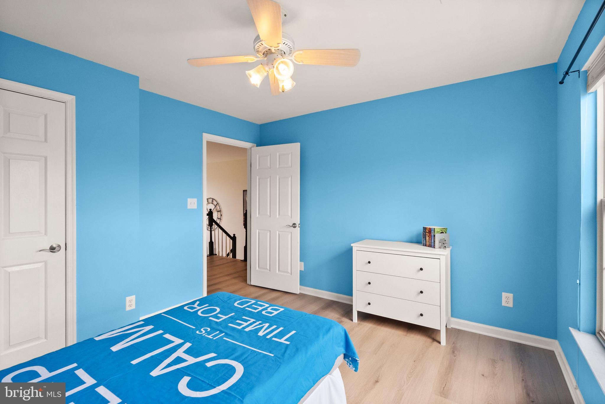 ASHBURN VILLAGE - Residential