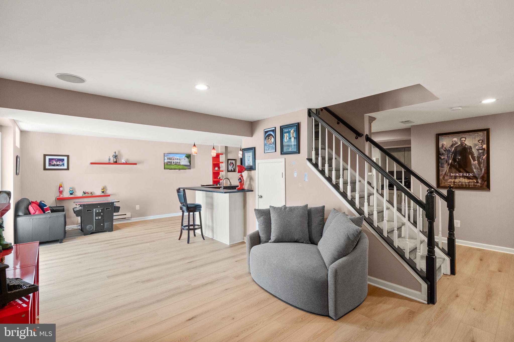 ASHBURN VILLAGE - Residential