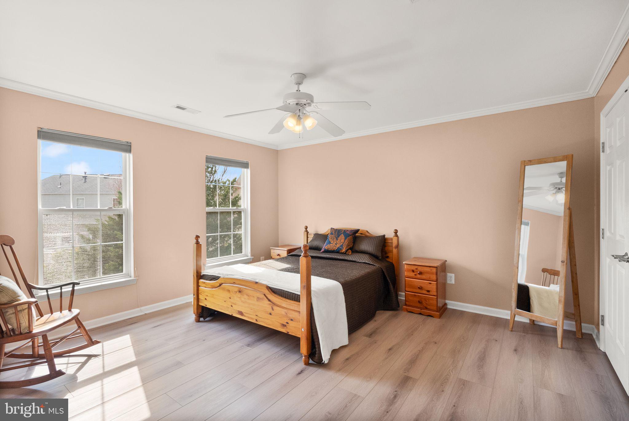 ASHBURN VILLAGE - Residential