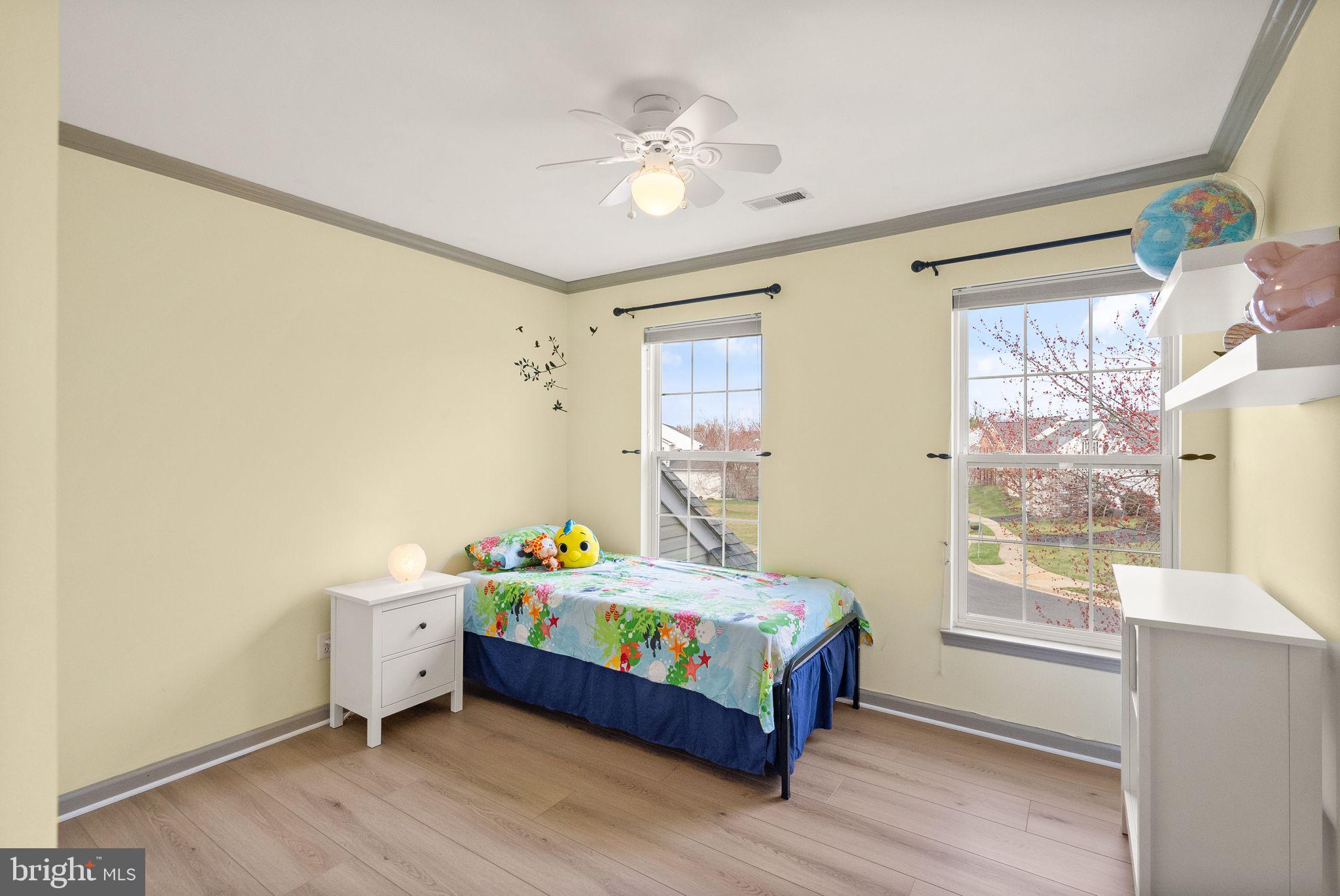 ASHBURN VILLAGE - Residential