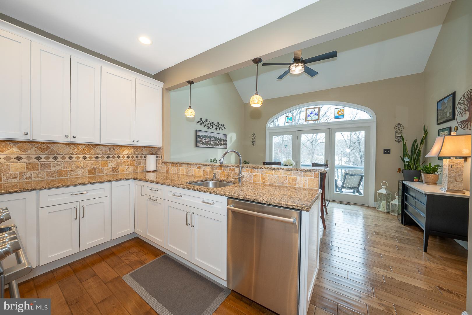 SPRINGTON MEWS - Residential