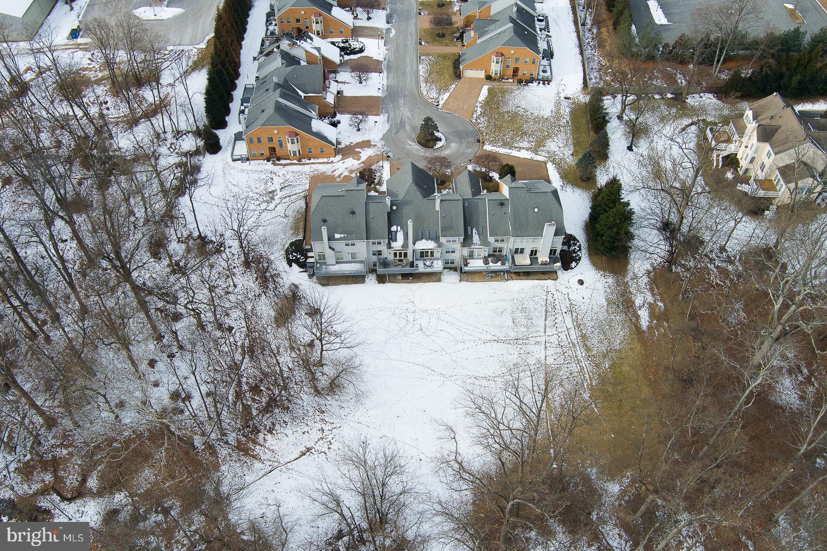 127 SPRINGTON MEWS CIRCLE