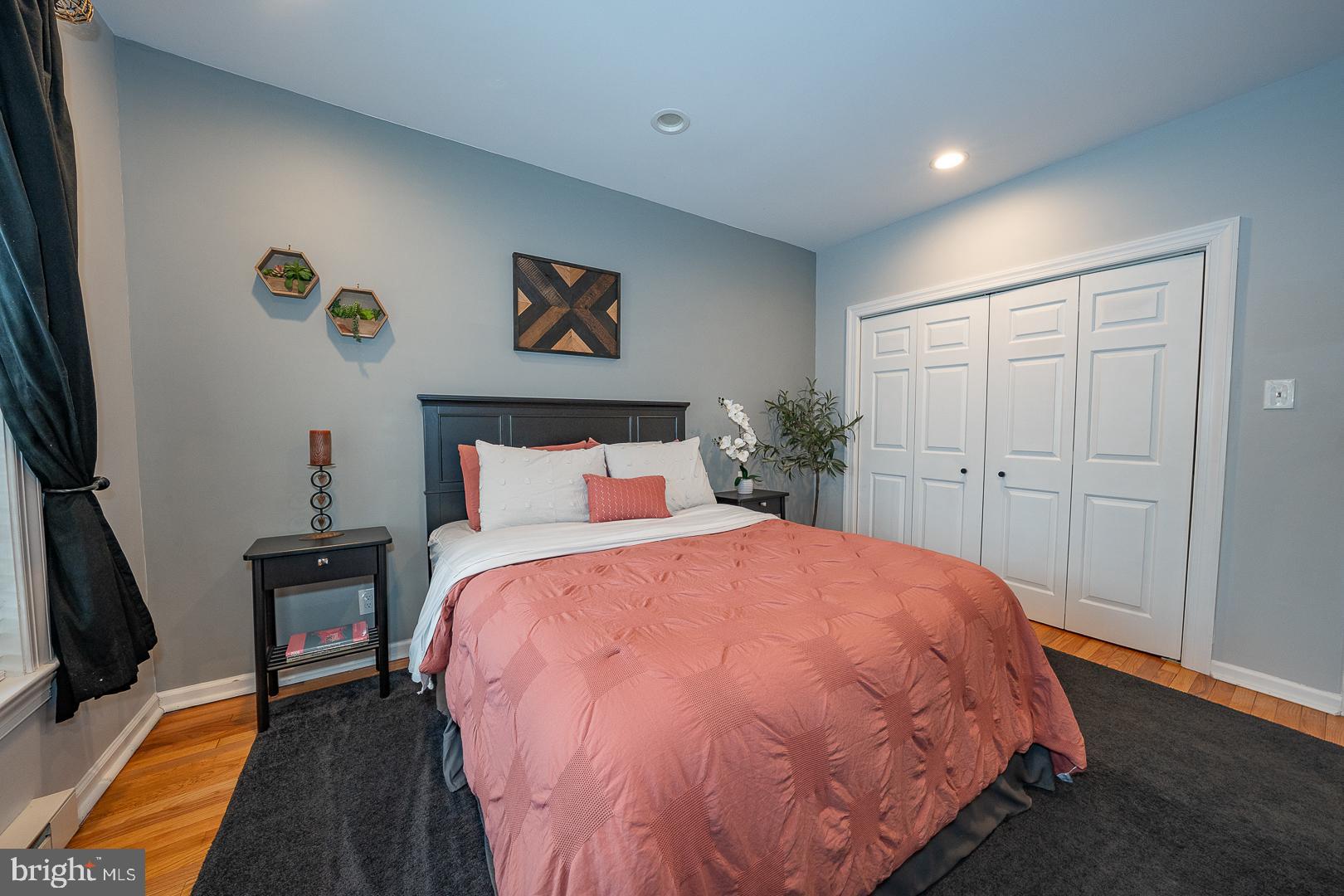 SPRINGTON MEWS - Residential