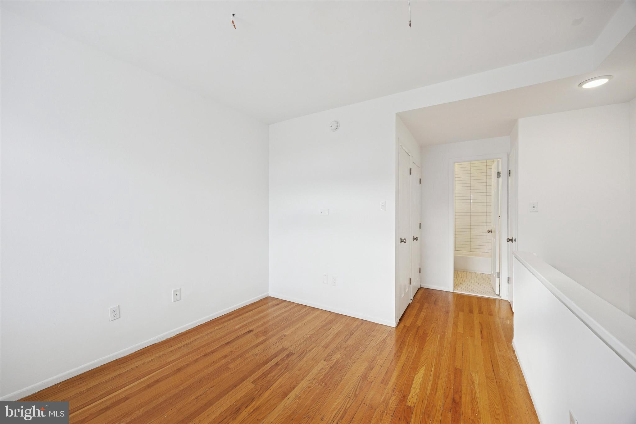 WASHINGTON SQ WEST - Residential Lease