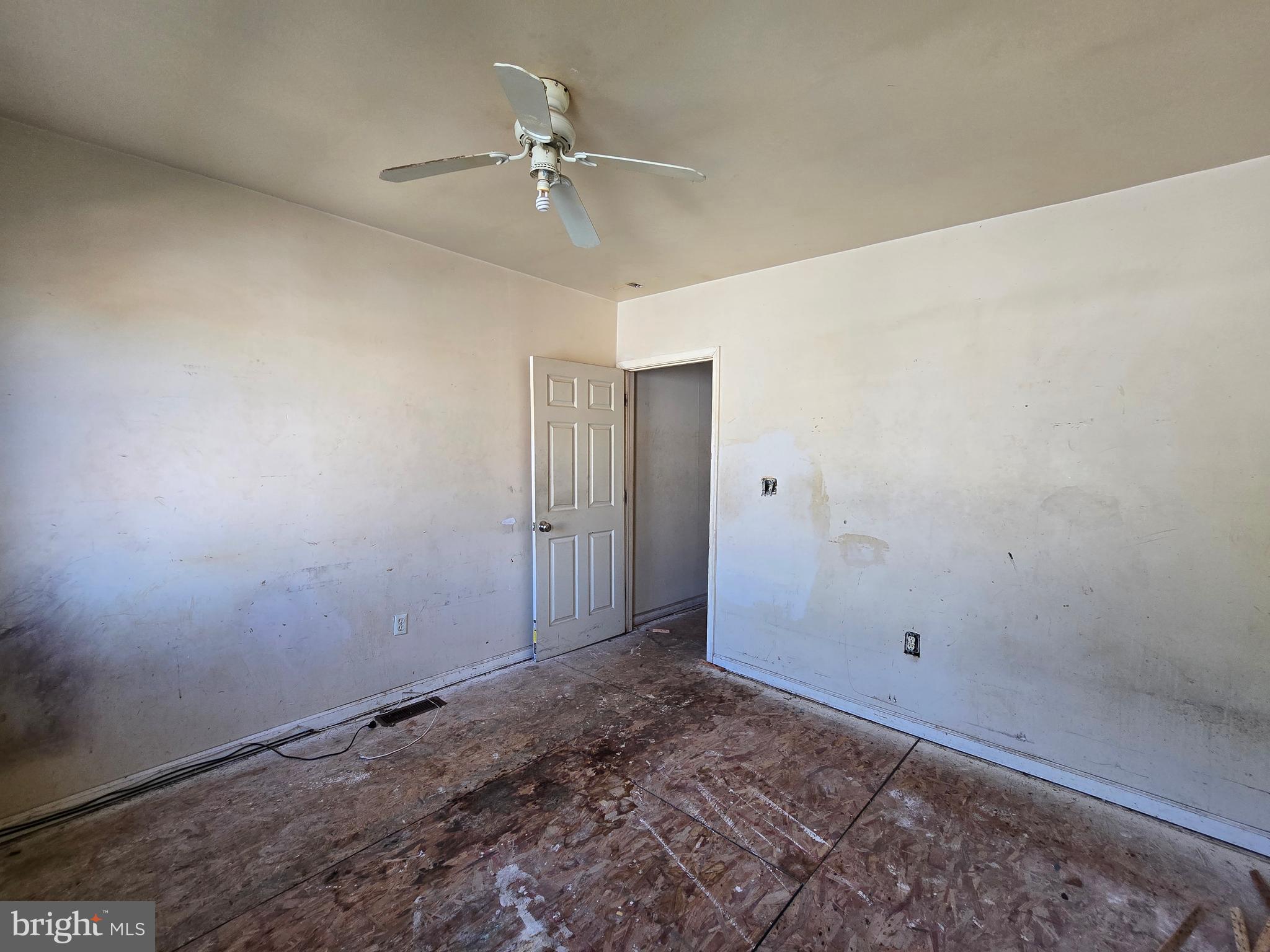 NORRISTOWN - Residential