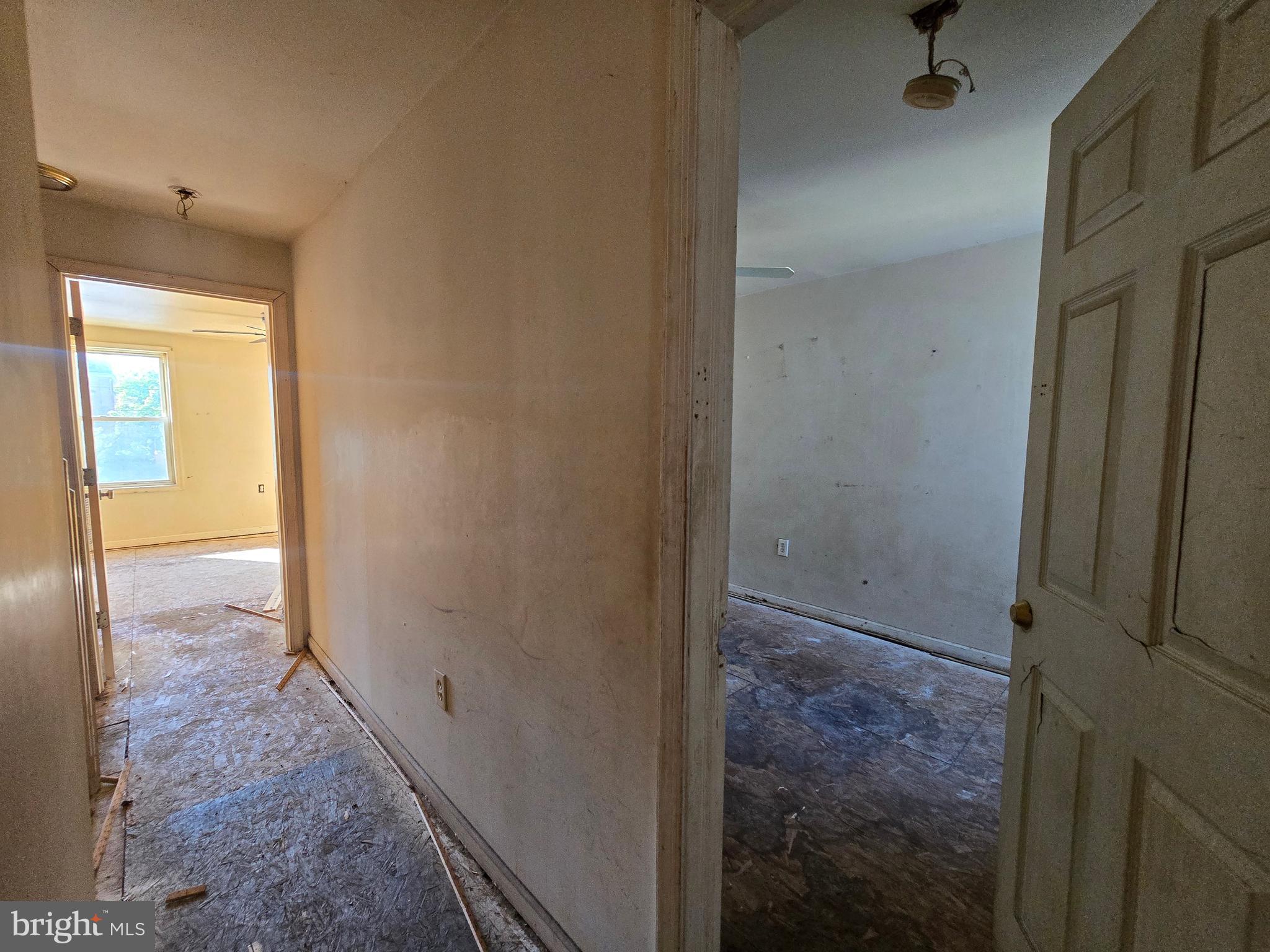 NORRISTOWN - Residential