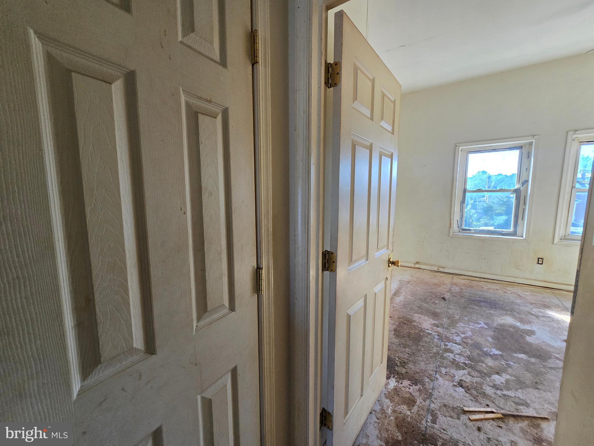 NORRISTOWN - Residential