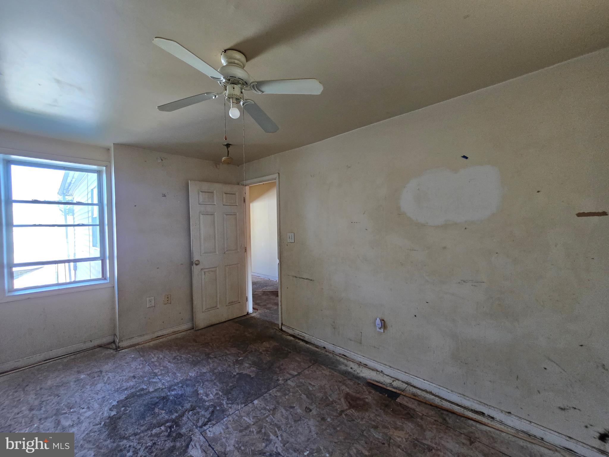 NORRISTOWN - Residential