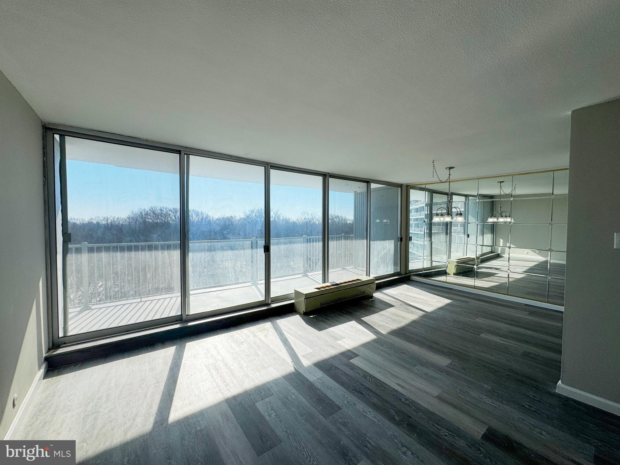 WYNNEFIELD HEIGHTS - Residential