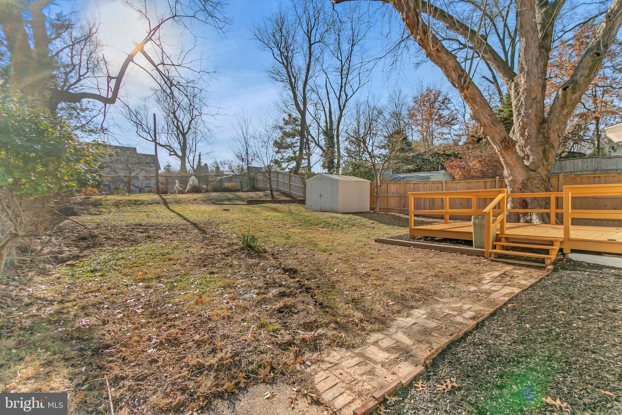 WEST END PARK - Residential