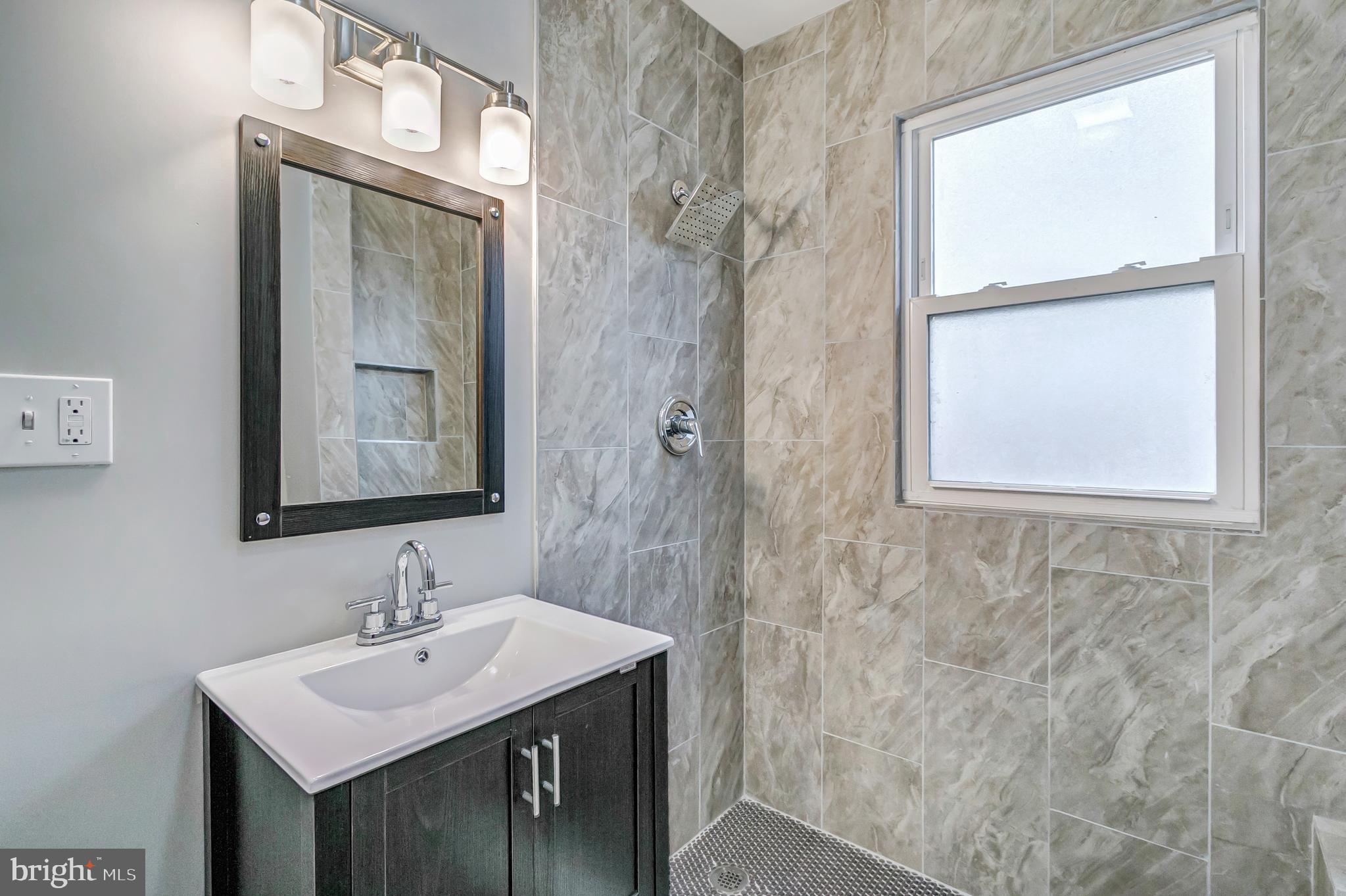 WEST END PARK - Residential