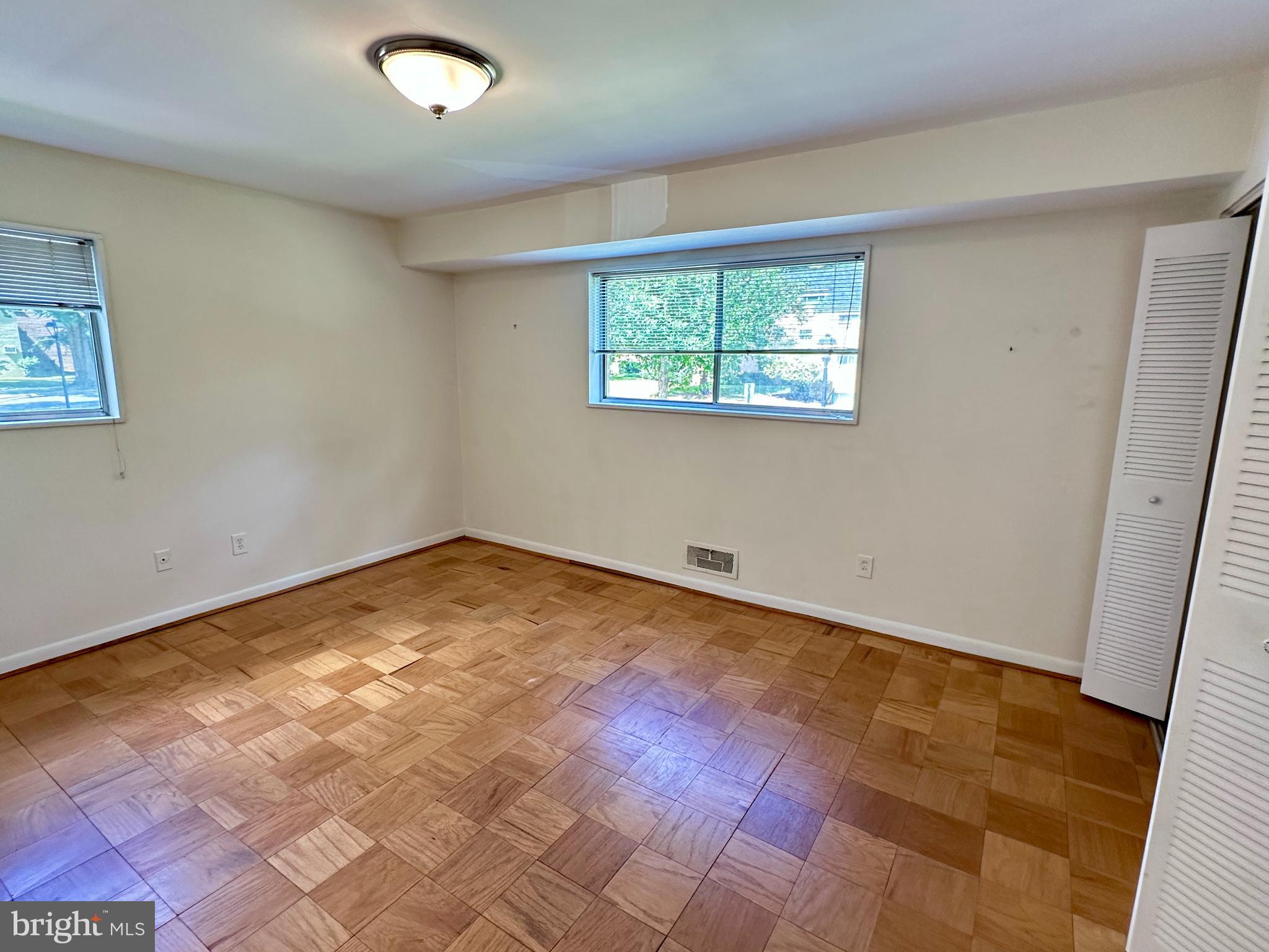 PARKSIDE CONDOMINIUMS - Residential