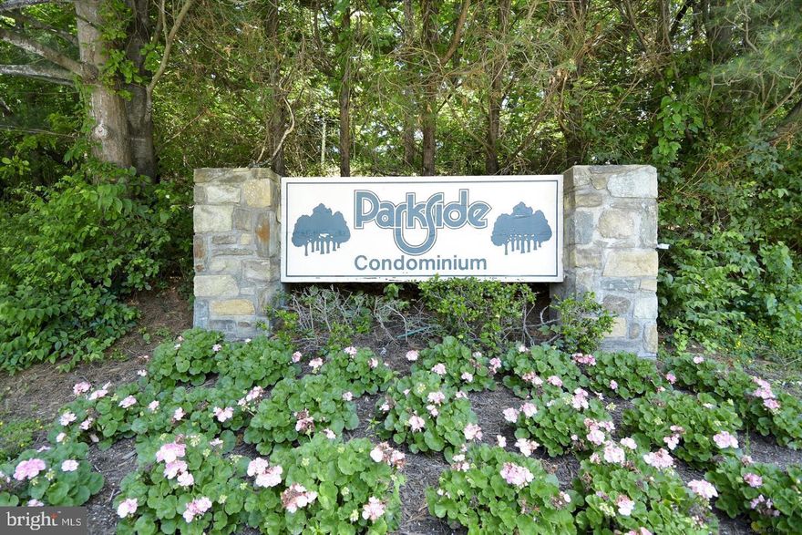 Located in the award winning Bethesda community just steps away from the Grosvenor Metro station on the red line. Also near Garrett Park with MARC station, restaurant, and post office. Walk, bike or jog in Rock Creek Park. Near NIH, Walter Reed Bethesda Medical, and downtown Bethesda. Walk to the Strathmore Music and Art centers with summer music on the lawn. Short Metro ride into Bethesda or downtown DC. Convenient access to the beltway and I-270. This home has been immaculately maintained featuring brand new carpet throughout. Community amenities include a swimming pool, tennis courts, ball field, picnic area with grills, playground, sitting gardens and more. OPEN HOUSE: Sunday 9/28 from 12 to 2