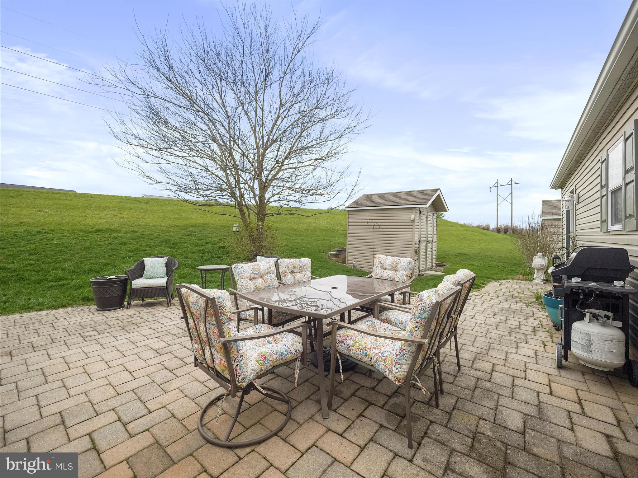 SHIPPENSBURG VILLAGE - Residential