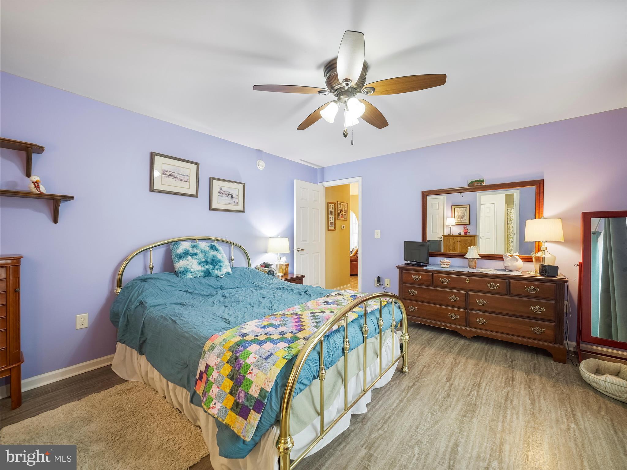 SHIPPENSBURG VILLAGE - Residential