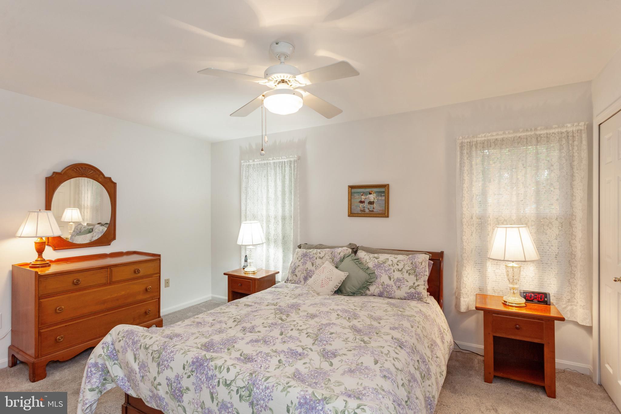 RIVERCHASE - Residential