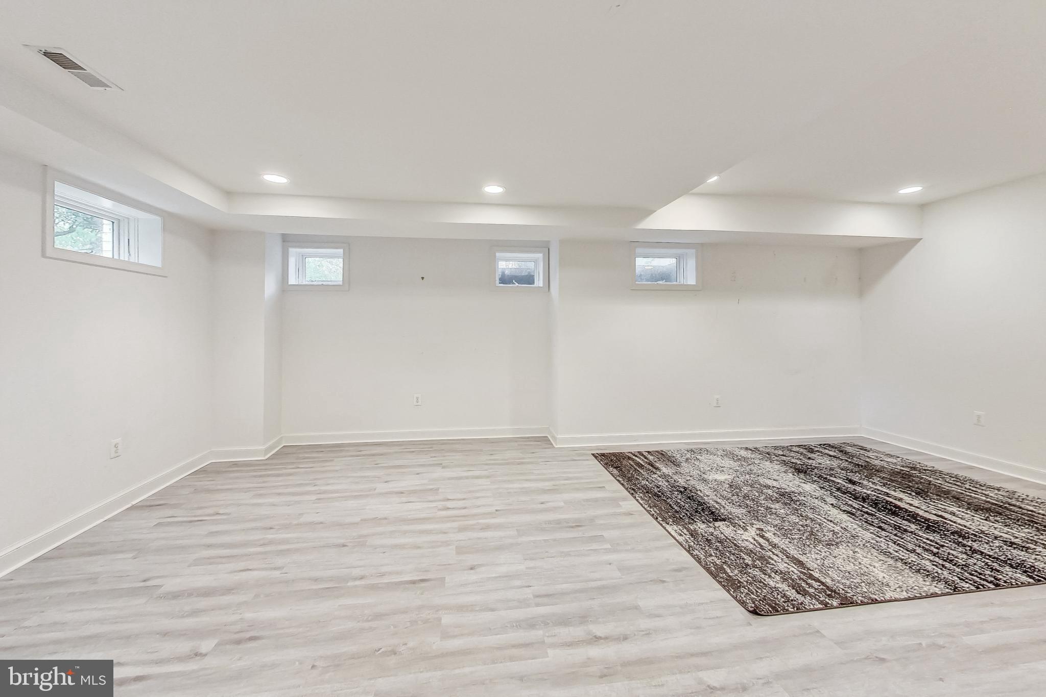 ROCK CREEK HILLS - Residential