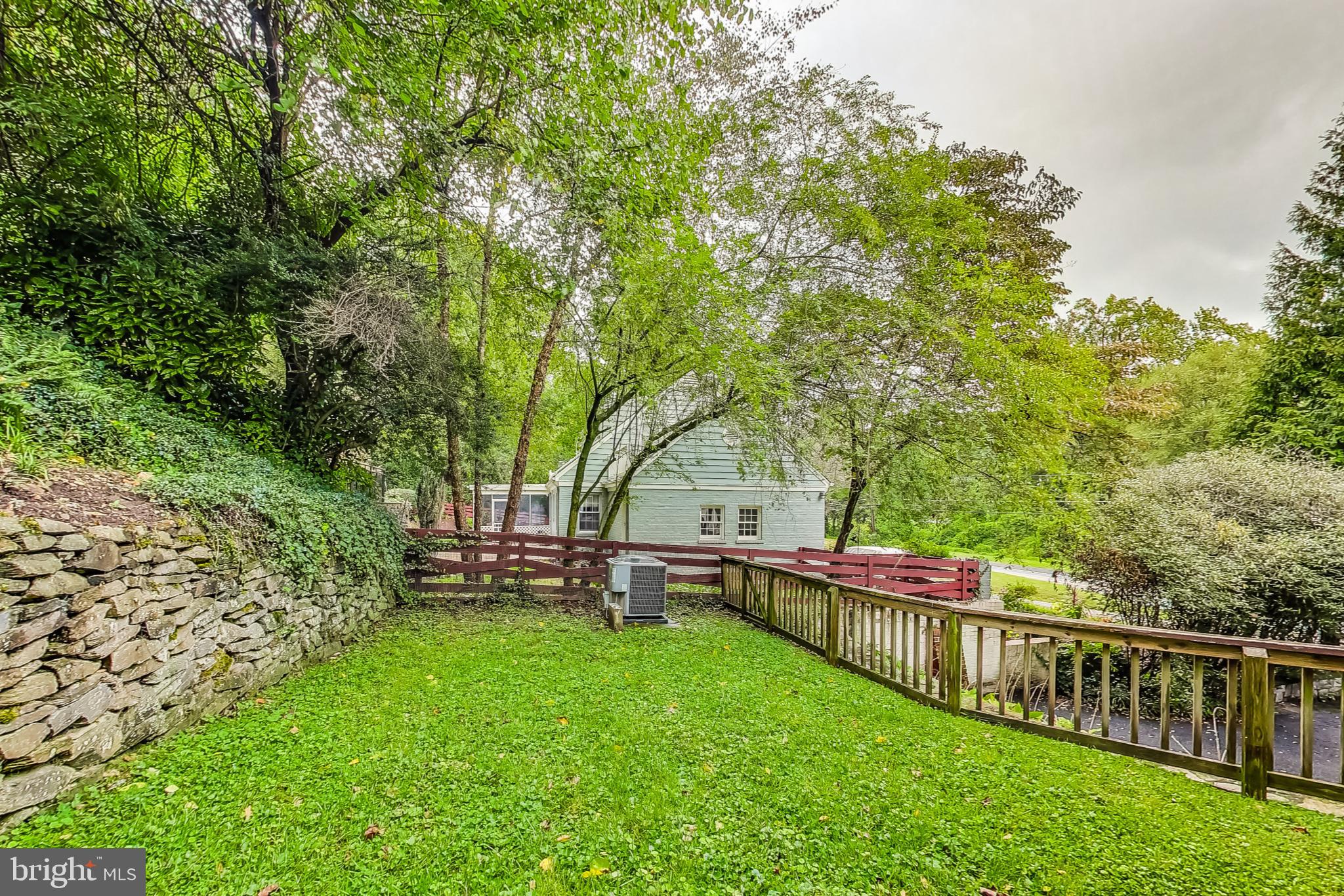 ROCK CREEK HILLS - Residential