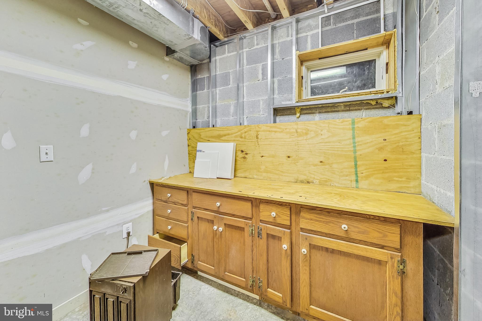 ROCK CREEK HILLS - Residential