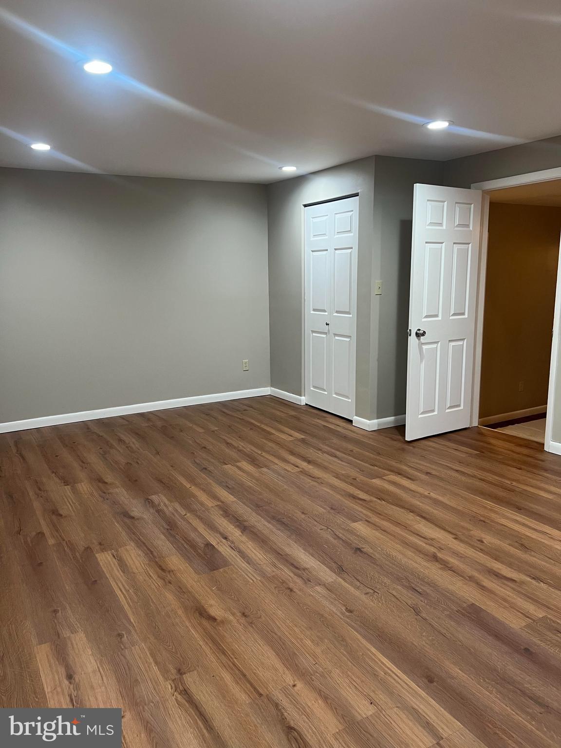 ABINGDON ESTATES - Residential Lease