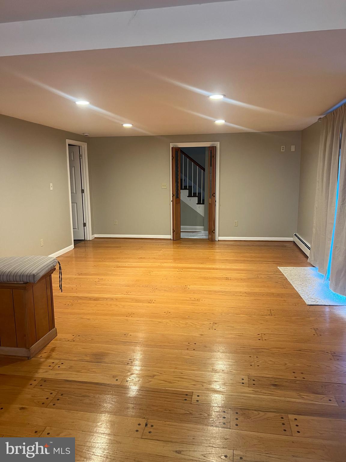 ABINGDON ESTATES - Residential Lease