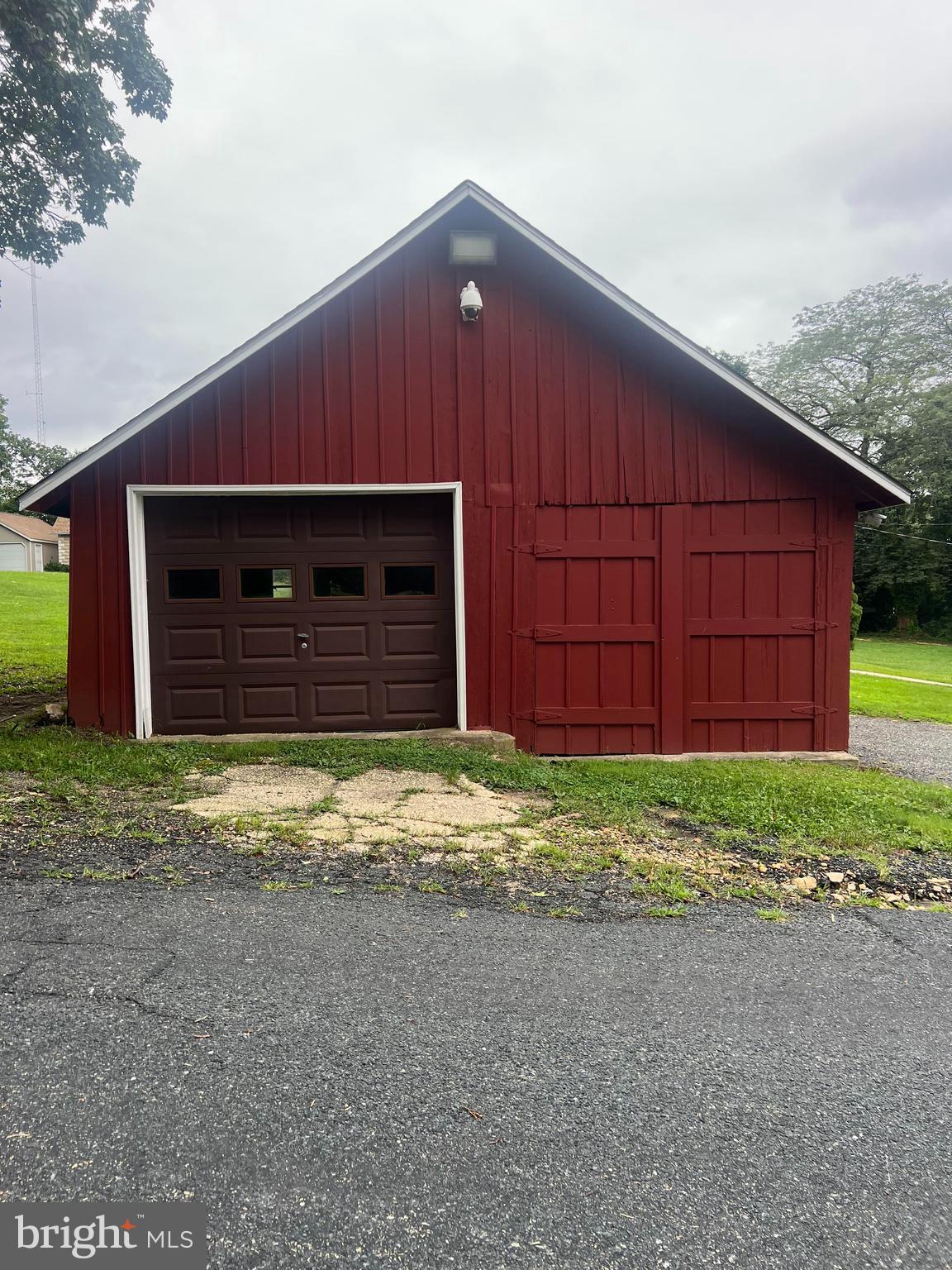 ABINGDON ESTATES - Residential Lease