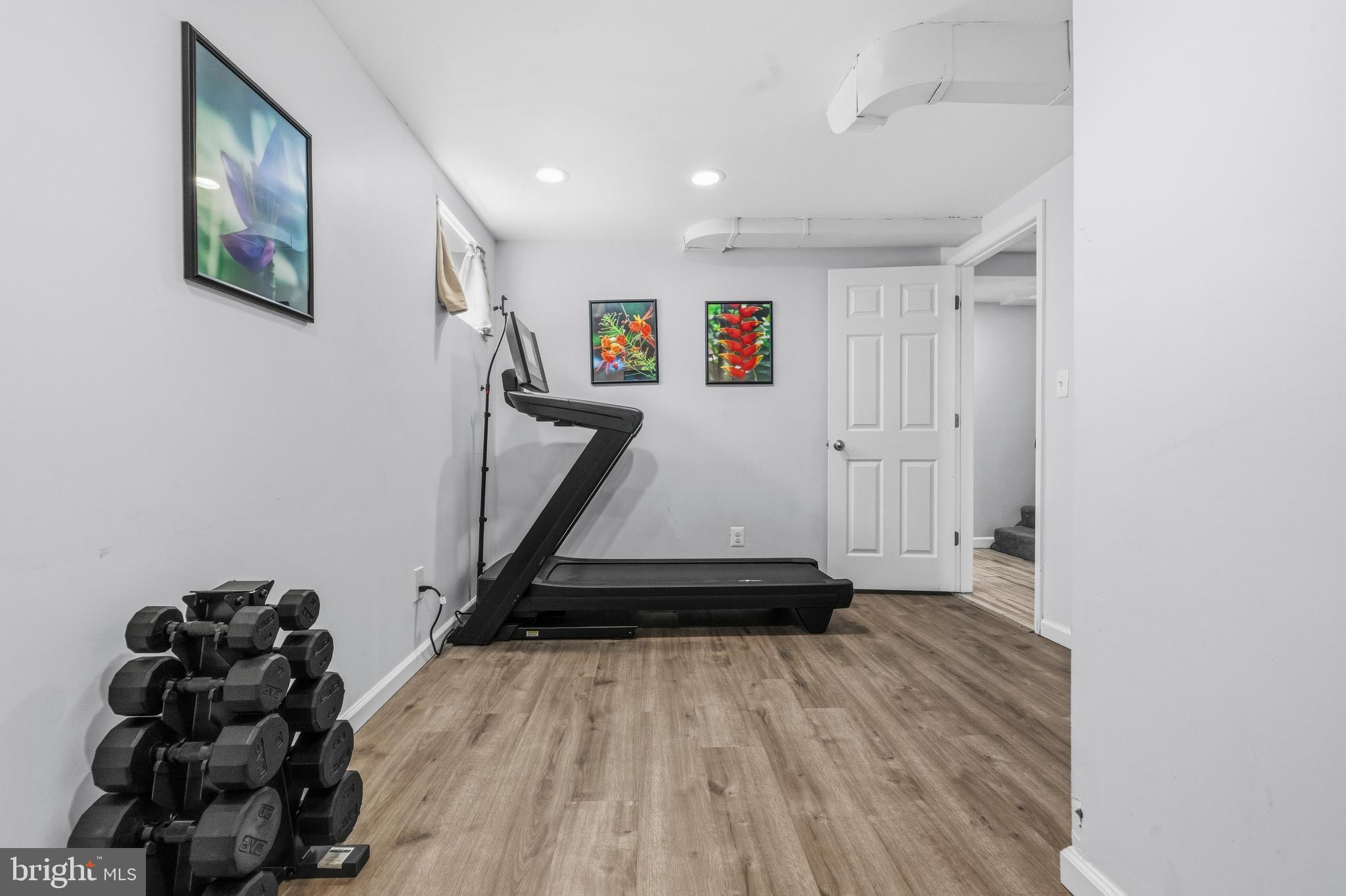 NORTHMONT - Residential