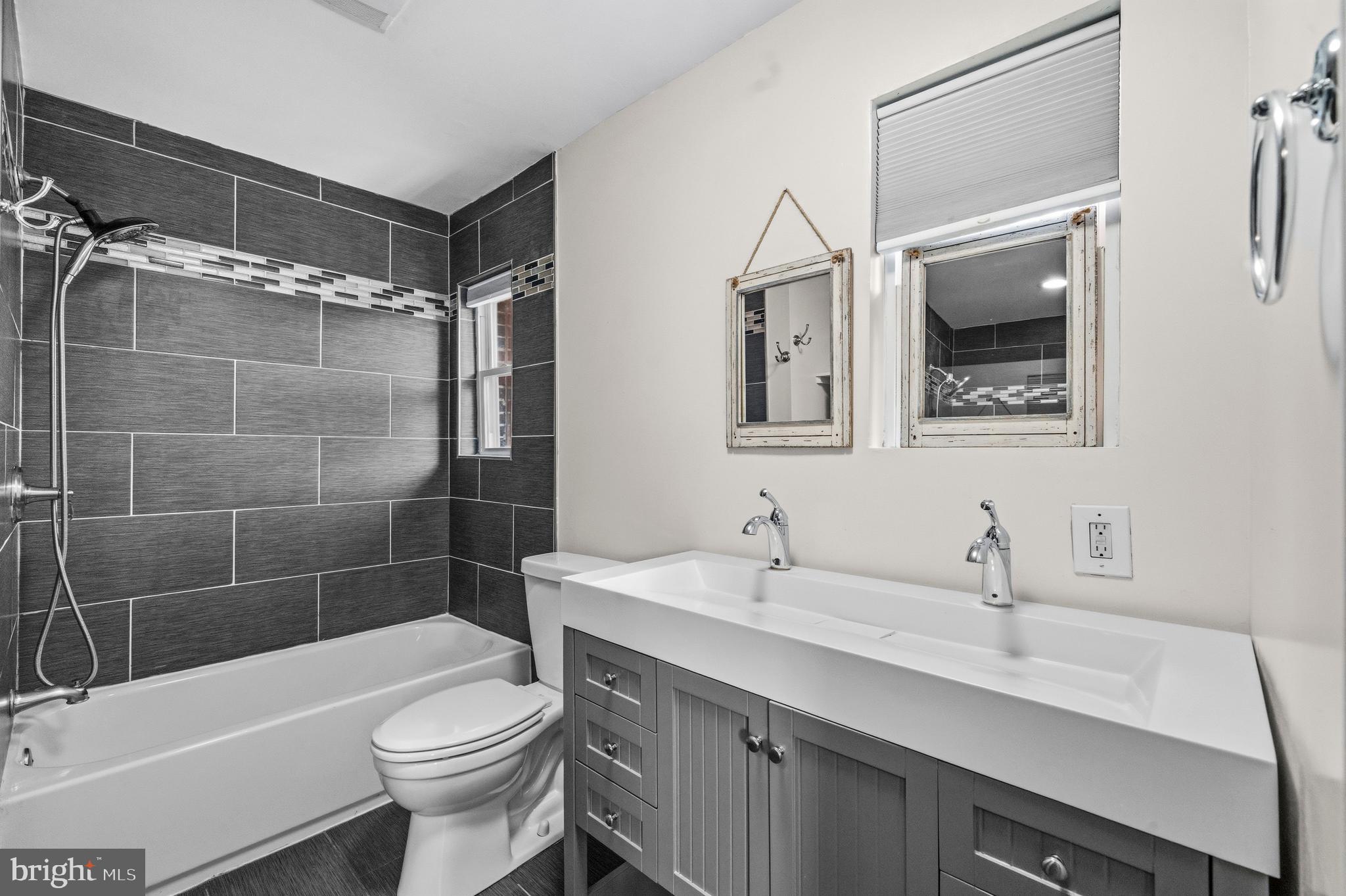 NORTHMONT - Residential