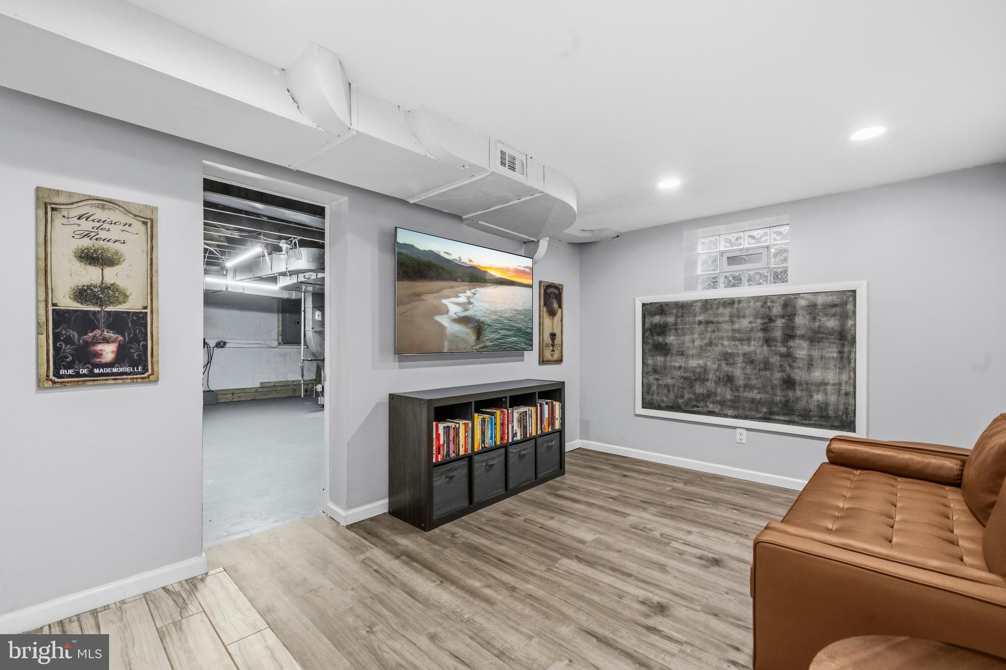 NORTHMONT - Residential