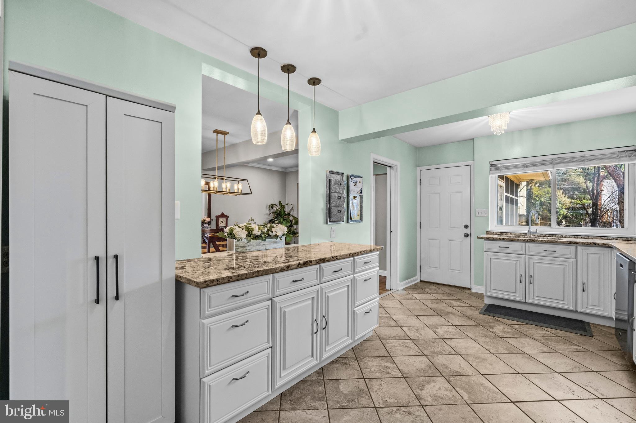 NORTHMONT - Residential