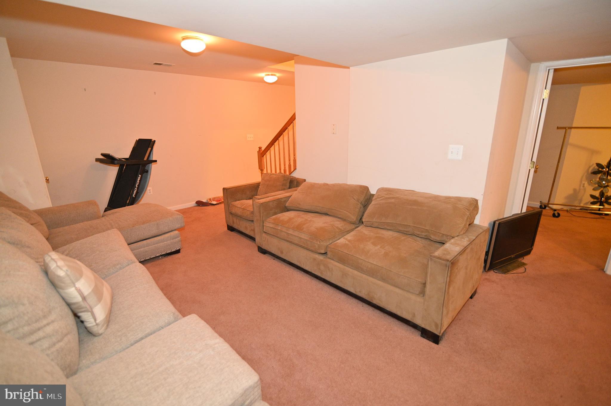 CHARLES COUNTY - Residential