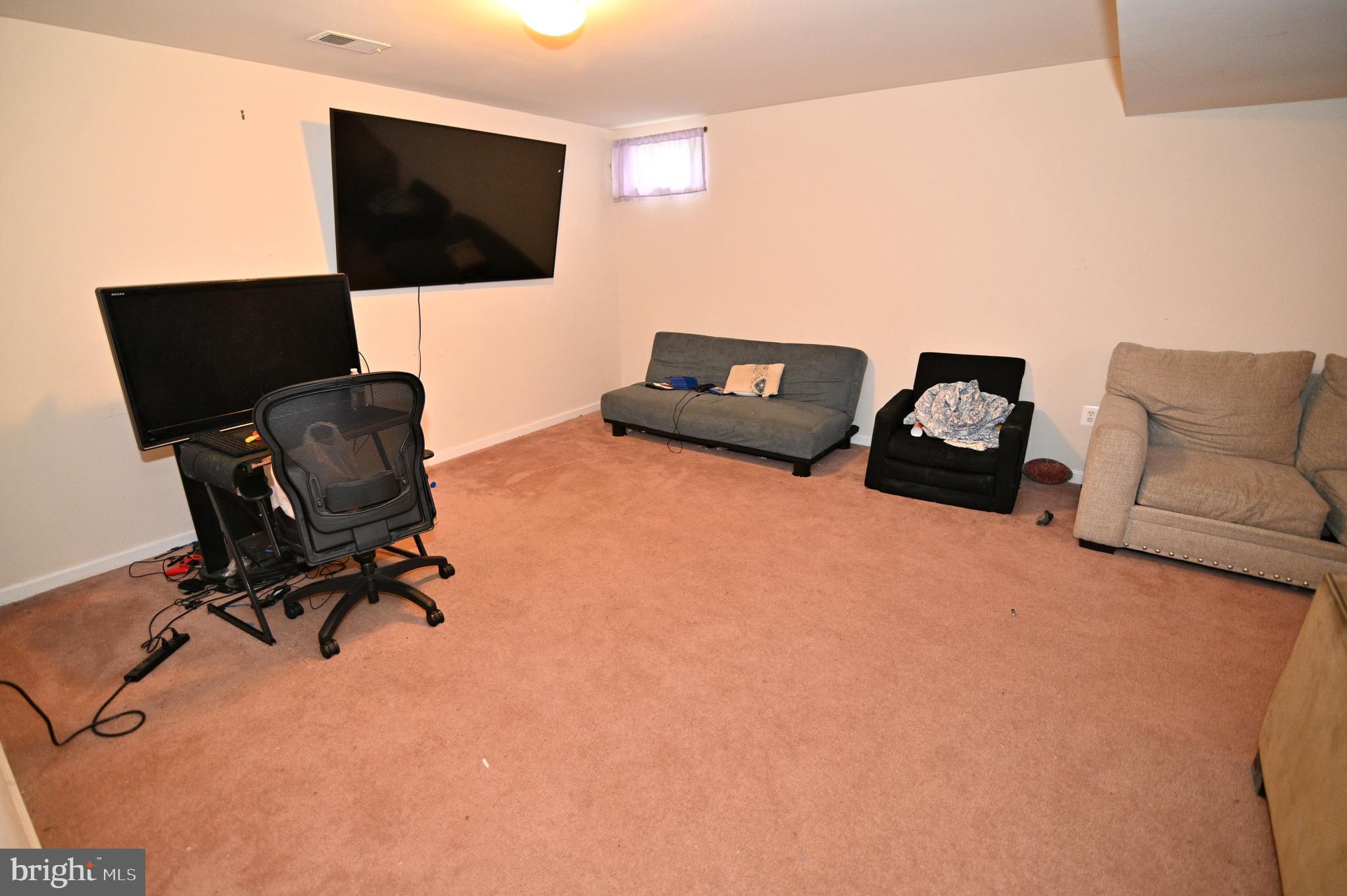 CHARLES COUNTY - Residential