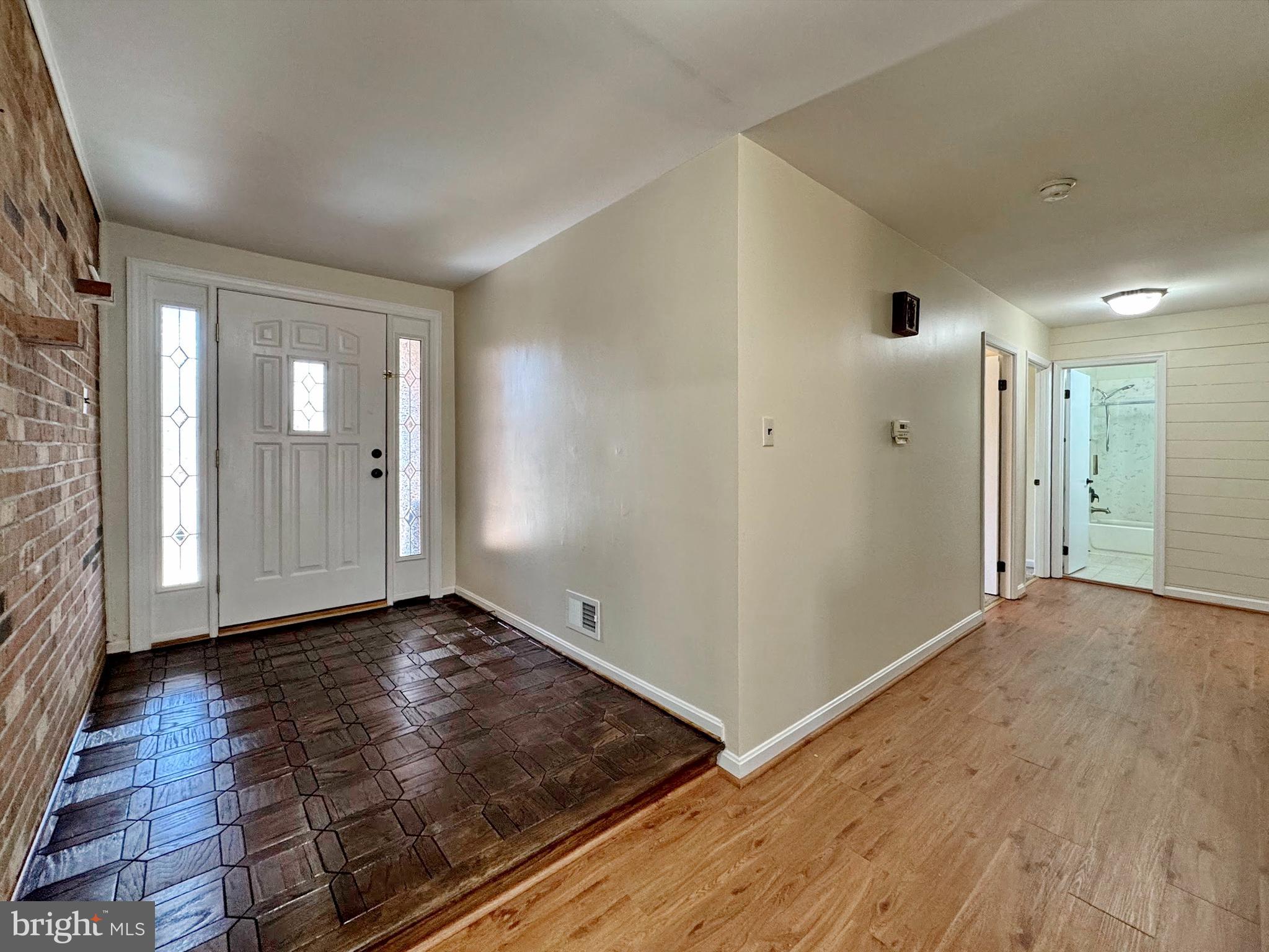 CLARKS RUN - Residential Lease