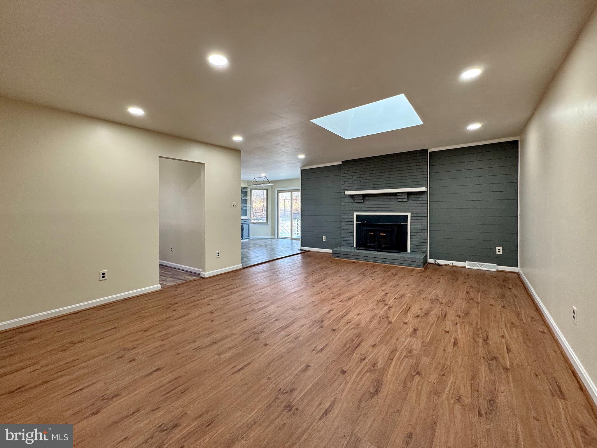 CLARKS RUN - Residential Lease