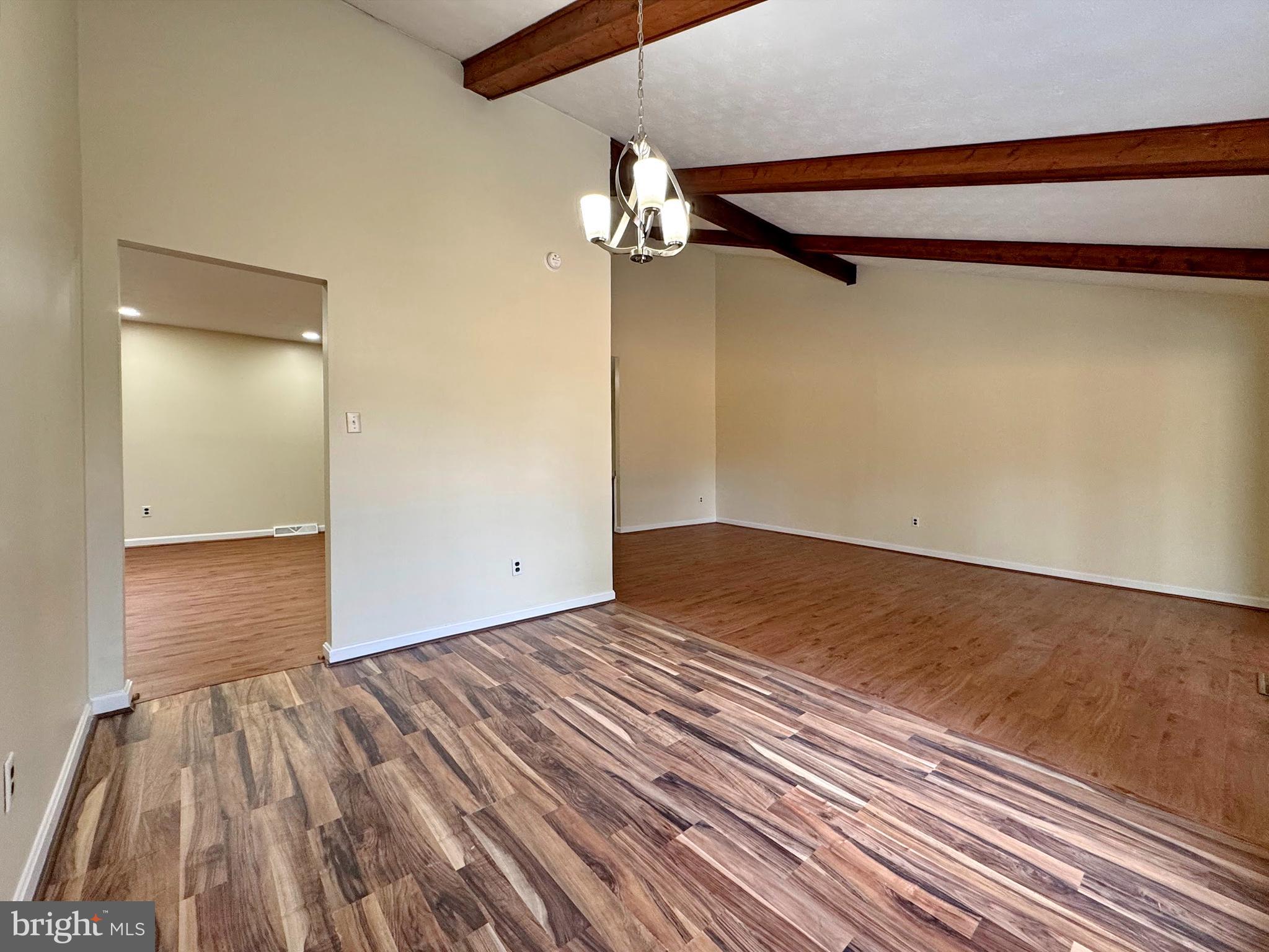 CLARKS RUN - Residential Lease